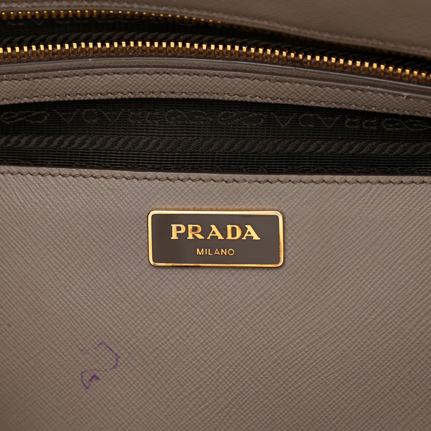 Saffiano Large Galleria Double Zip Tote Argilla