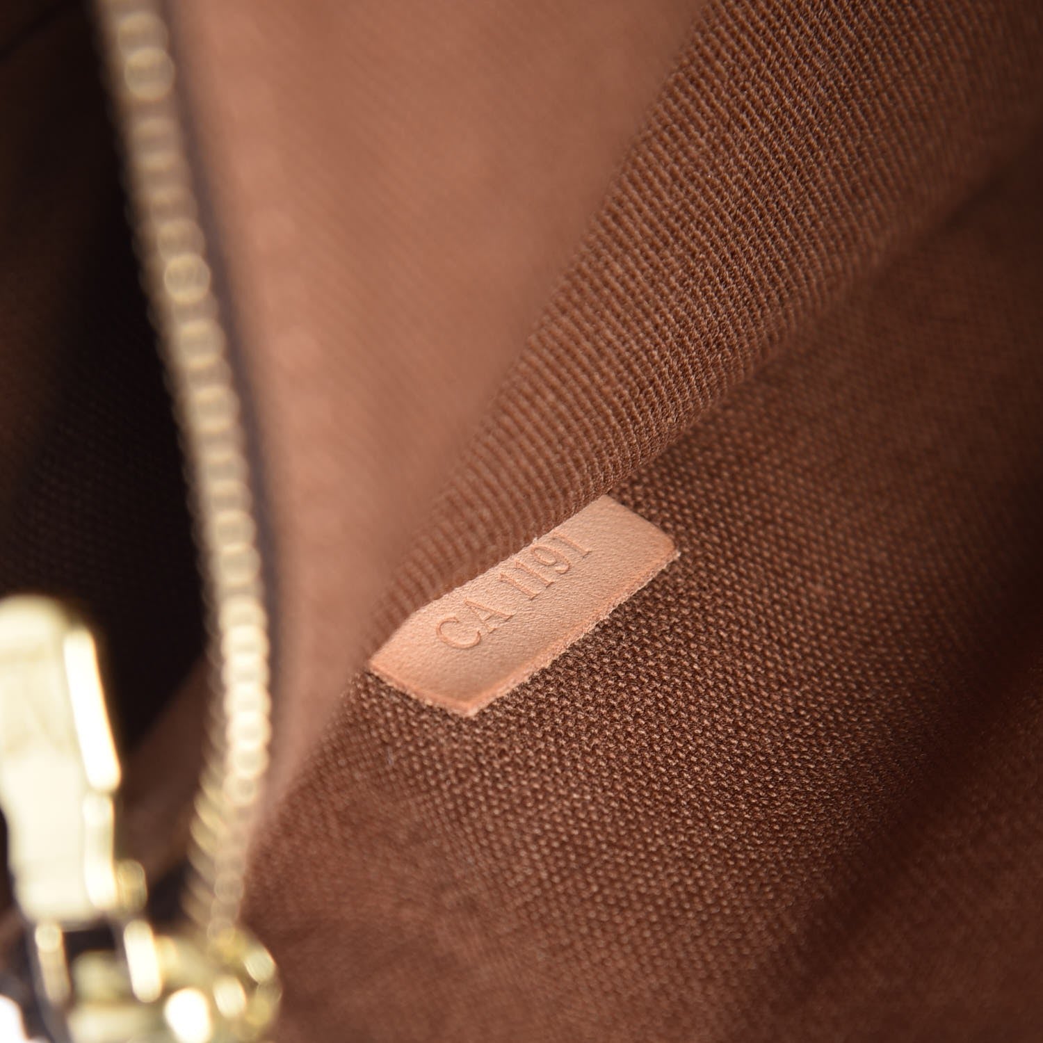 Louis Vuitton Monogram Cabas Beaubourg 7 of 14