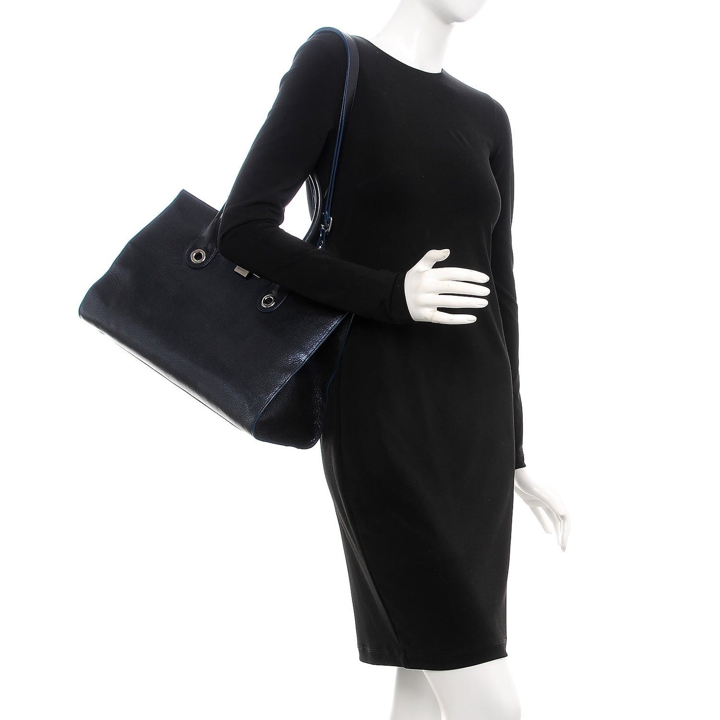 Metallic Grainy Goatskin Riley Tote Navy