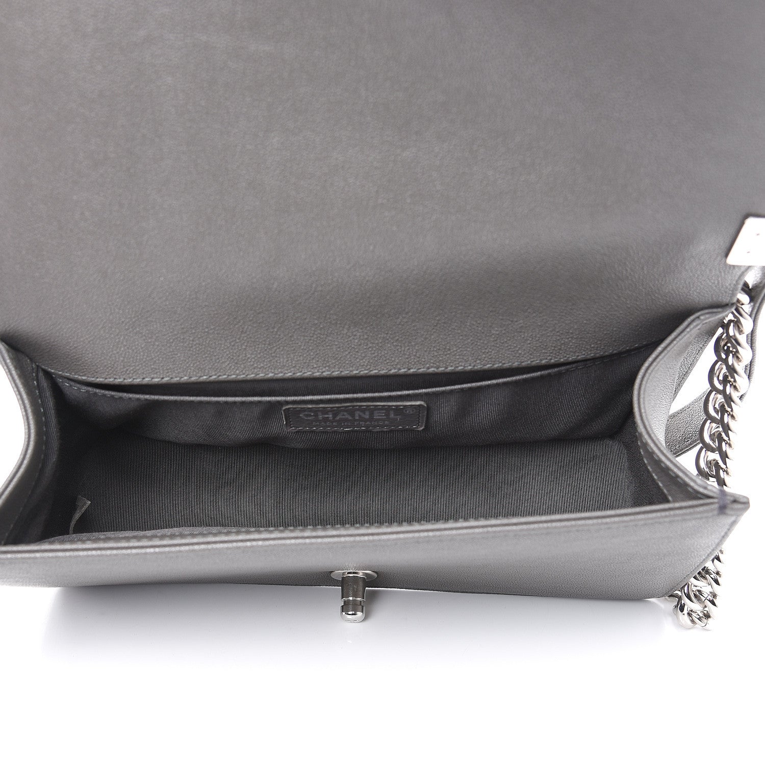 Chanel Caviar Quilted Medium Boy Flap Grey 4 of 9