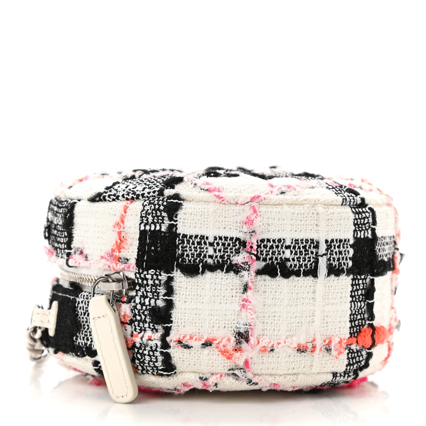 Tweed Quilted Round Clutch With Chain Black White Multicolor