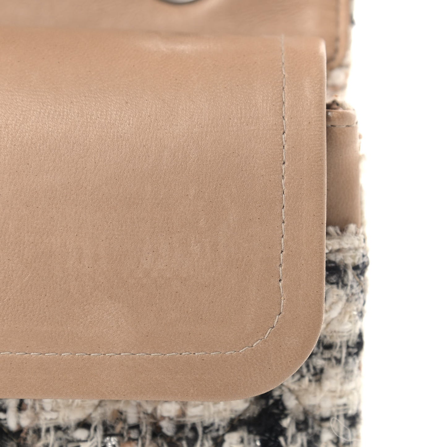 Tweed Quilted Medium Double Flap Beige White Black