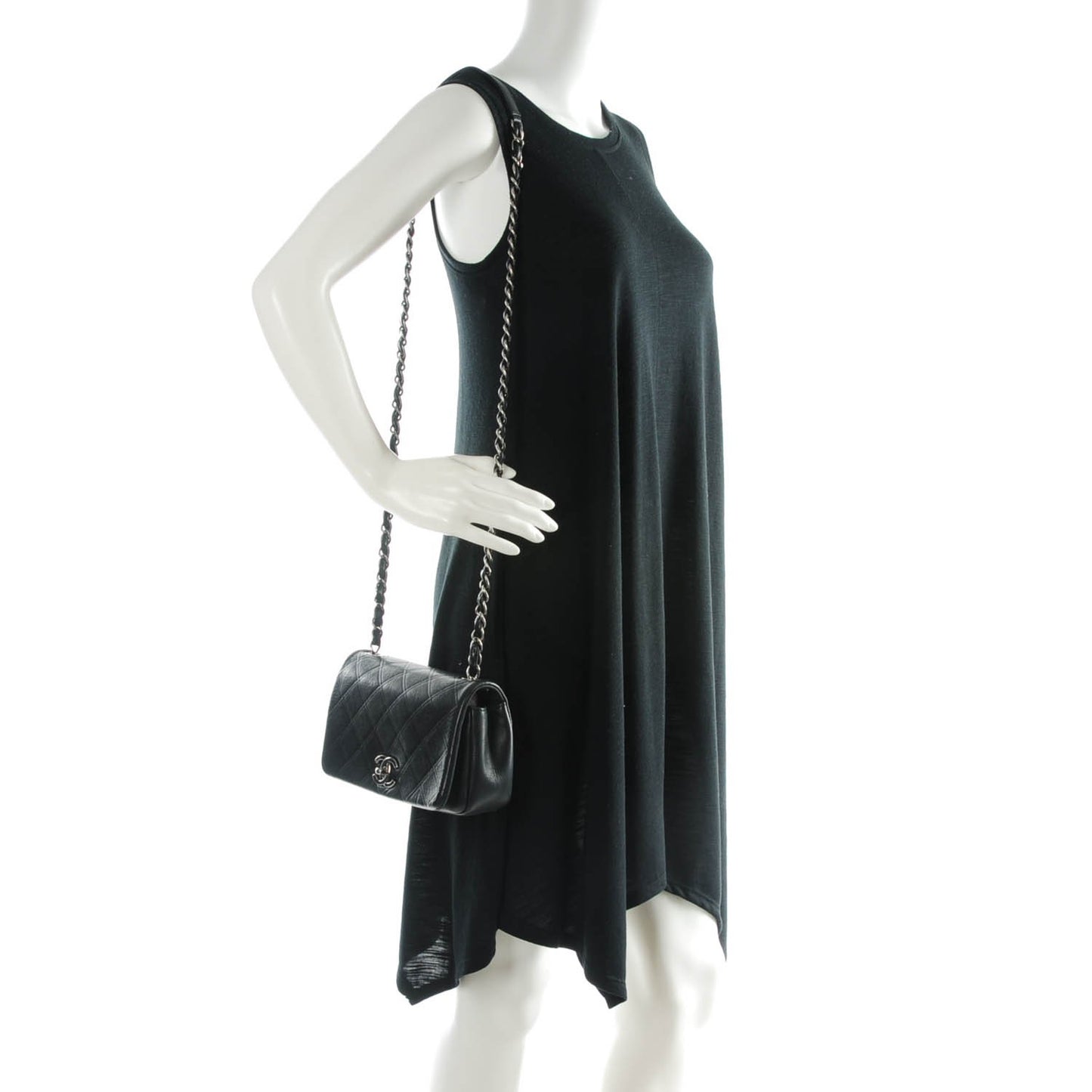 Calfskin Diamond Embossed Small New Chic Flap Black