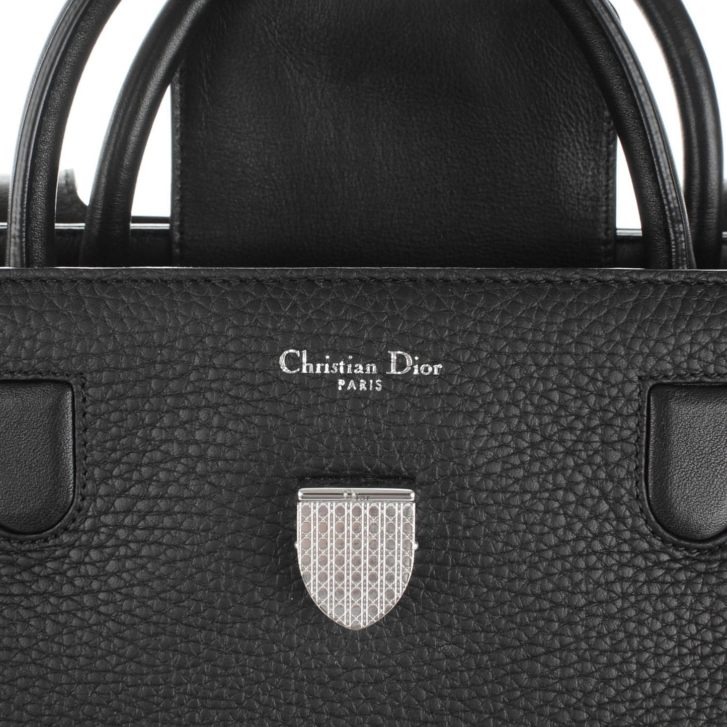 Grained Calfskin Medium Diorever Flap Black