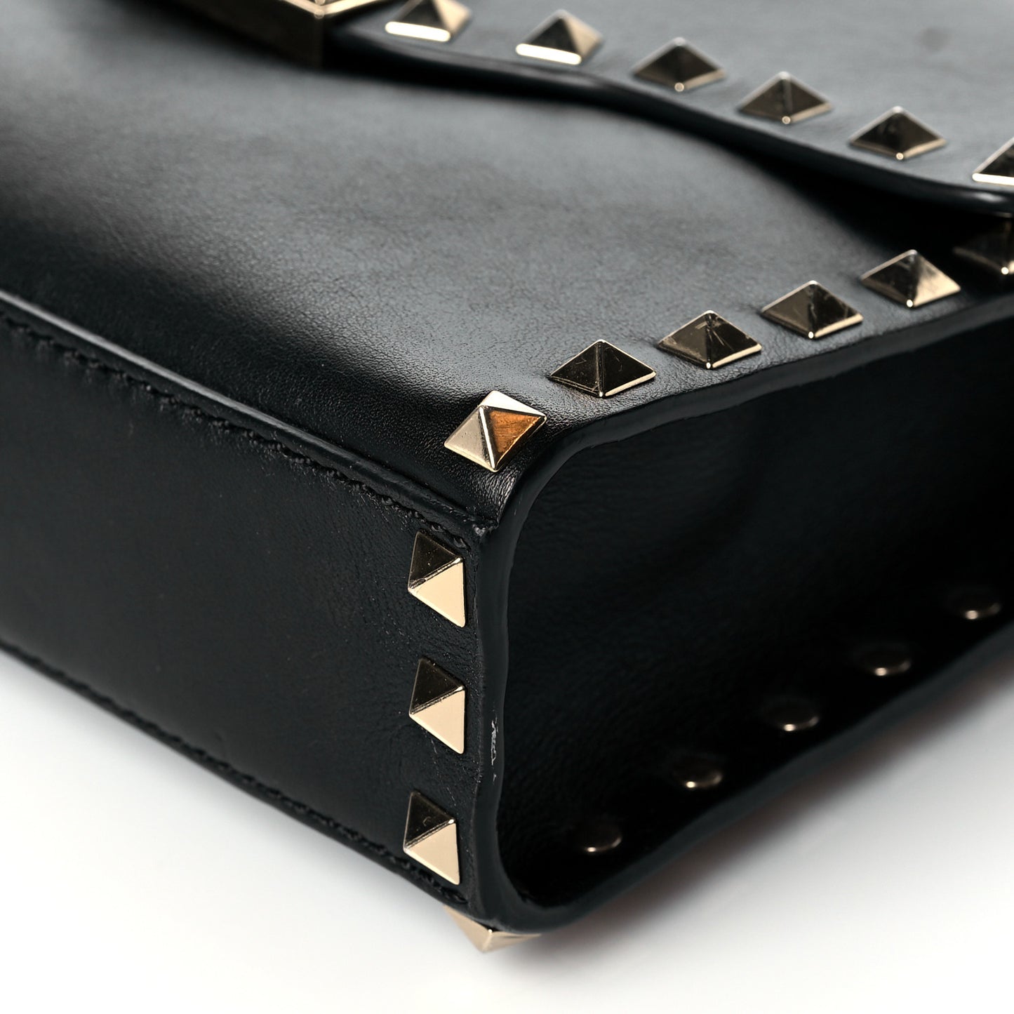 Vitello Medium Rockstud Flip Lock Crossbody Bag Black