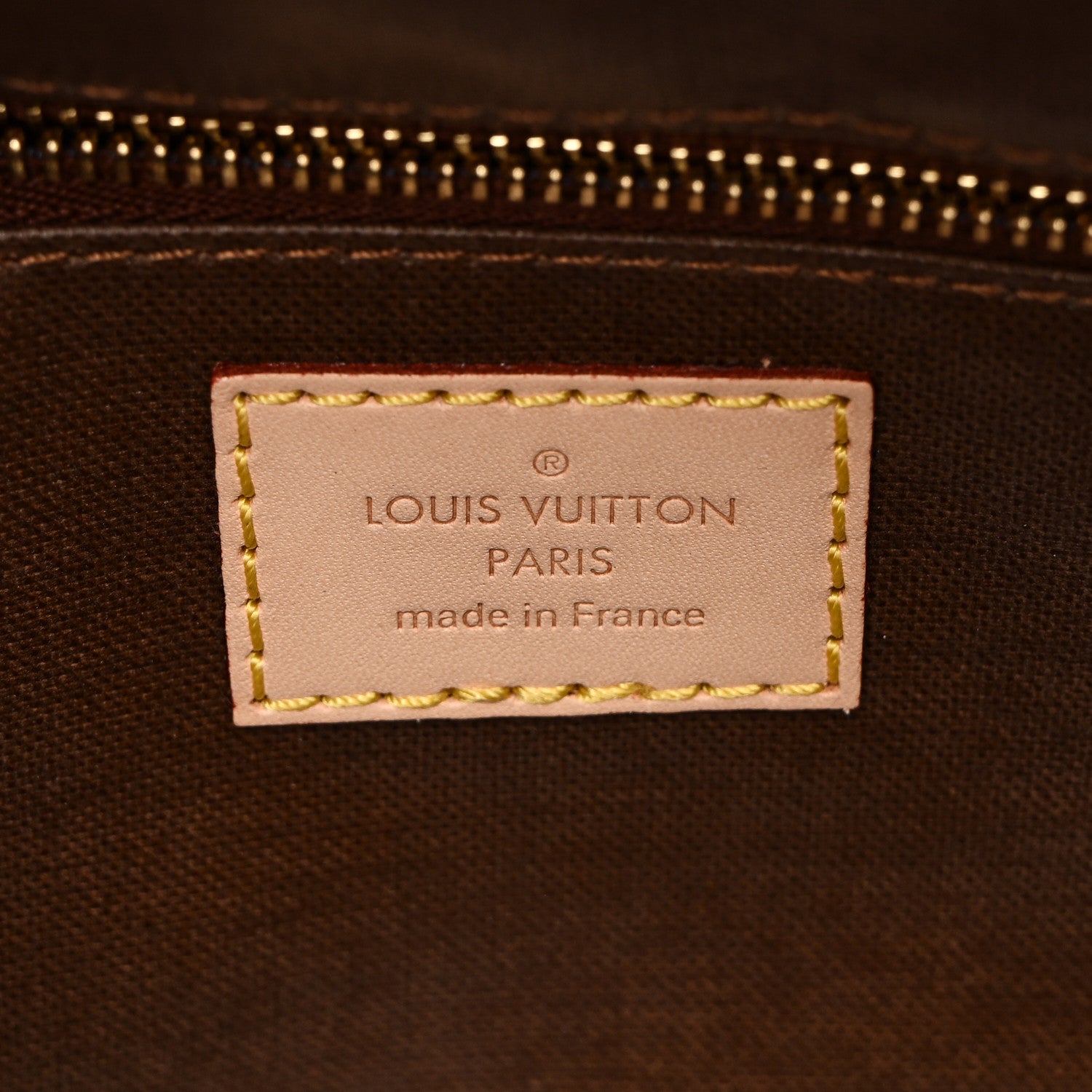 Louis Vuitton Monogram Toiletry Bag 25 6 of 9