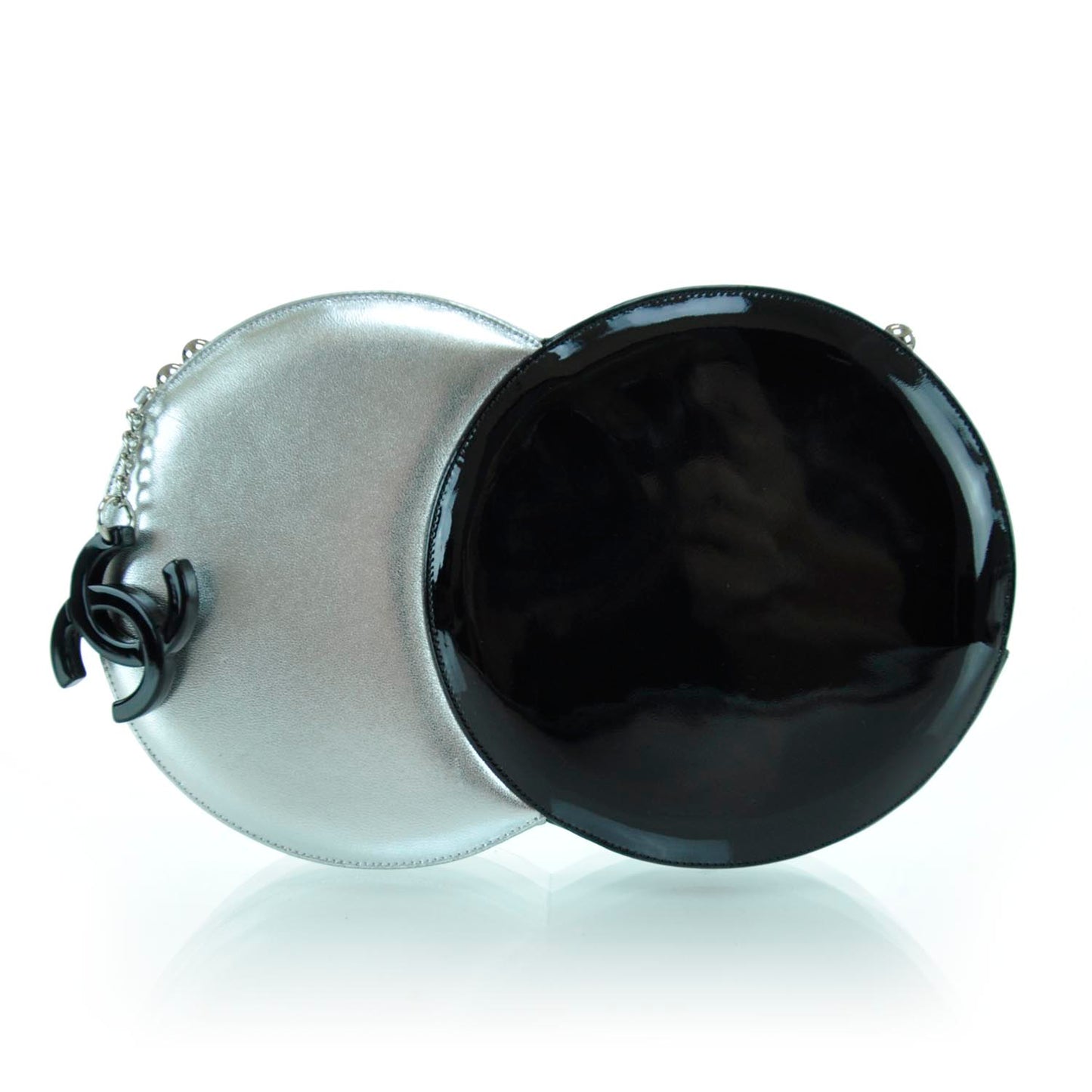 Patent Leather Kiss Lock Clutch Black Silver