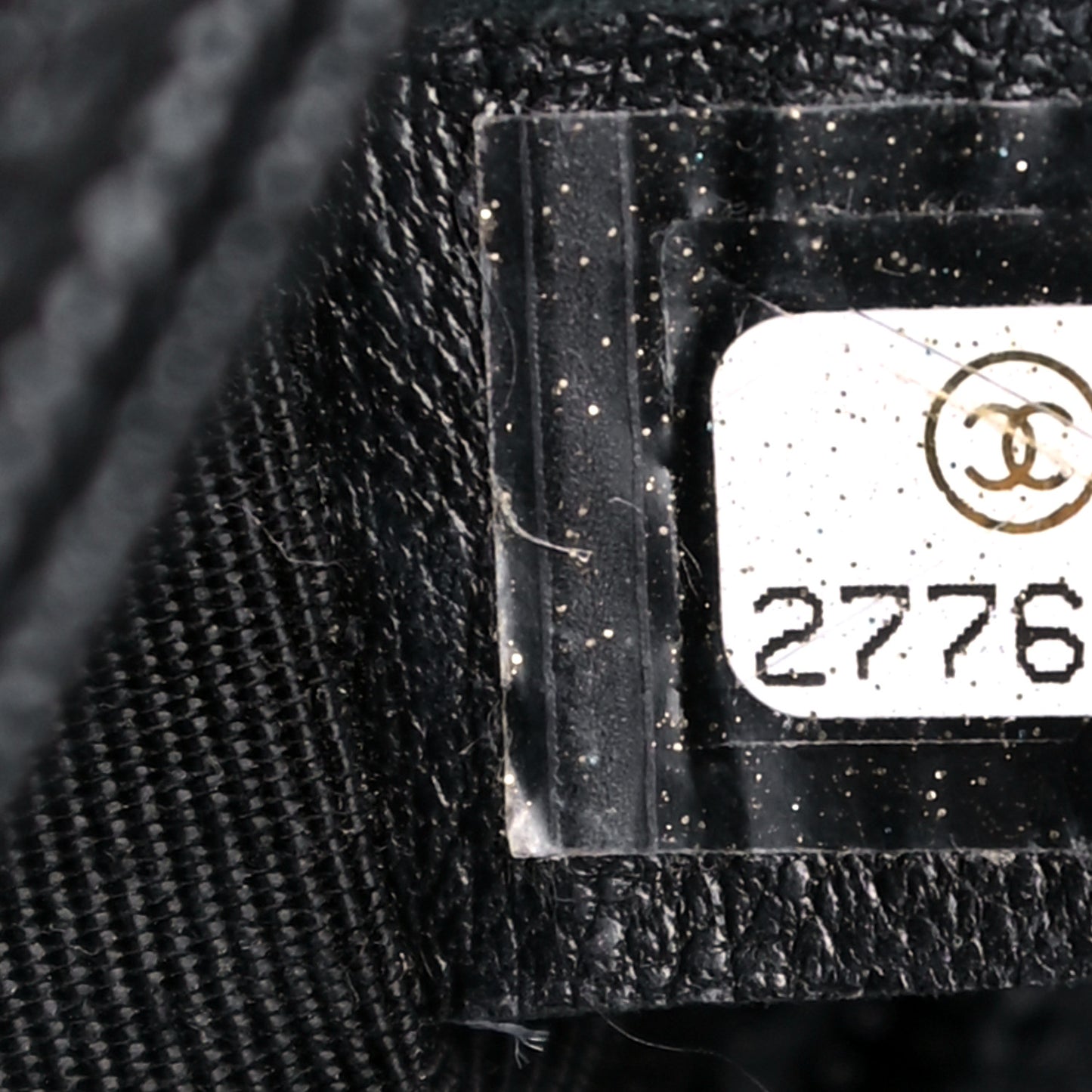 Caviar Quilted New Medium Boy Flap Black