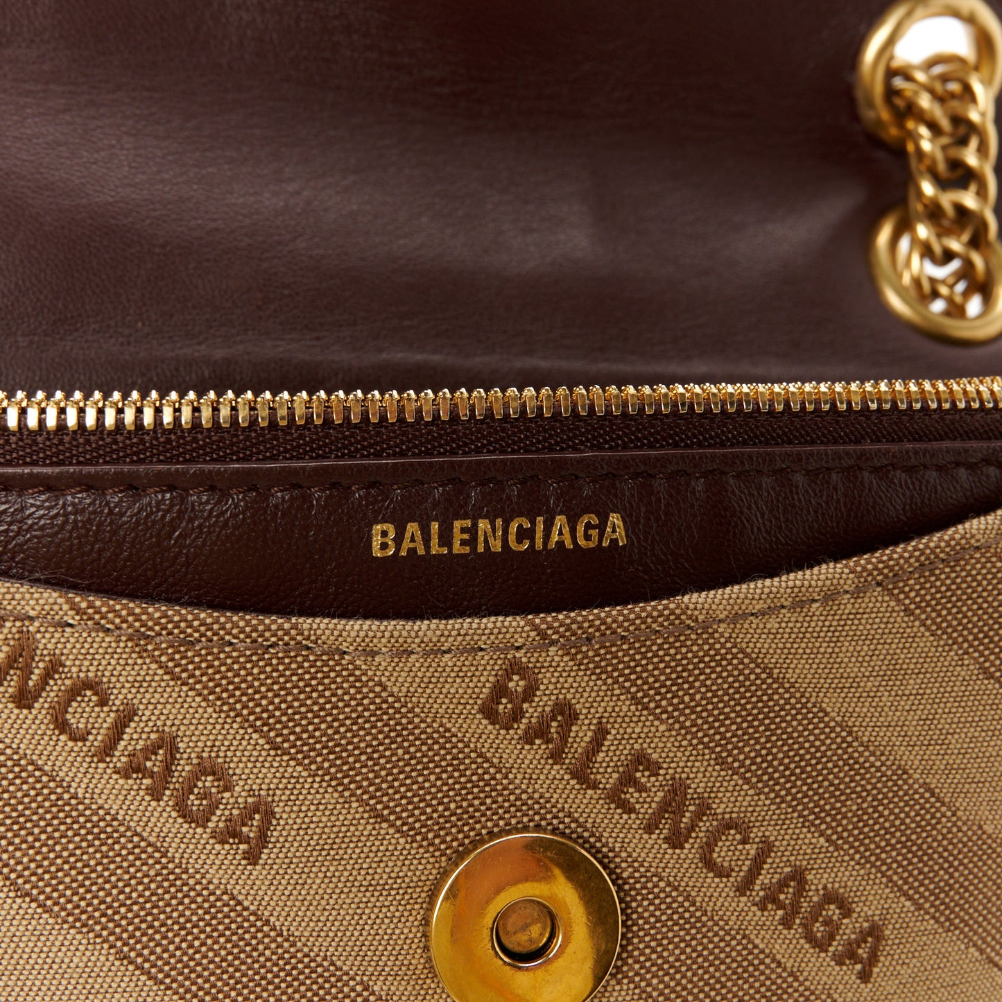 Jacquard Logo Matelasse S BB Round Shoulder Bag Beige Brown