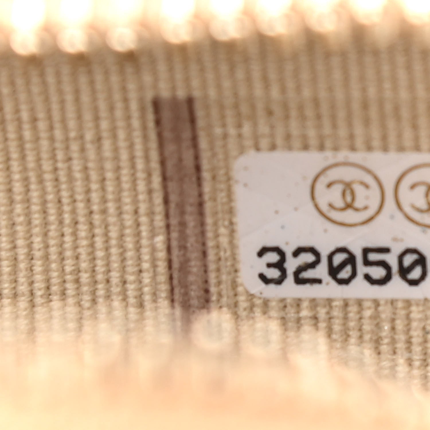 Chanel Metallic Lambskin Quilted CC In Love Heart Coin Purse With Chain Gold 7 of 11