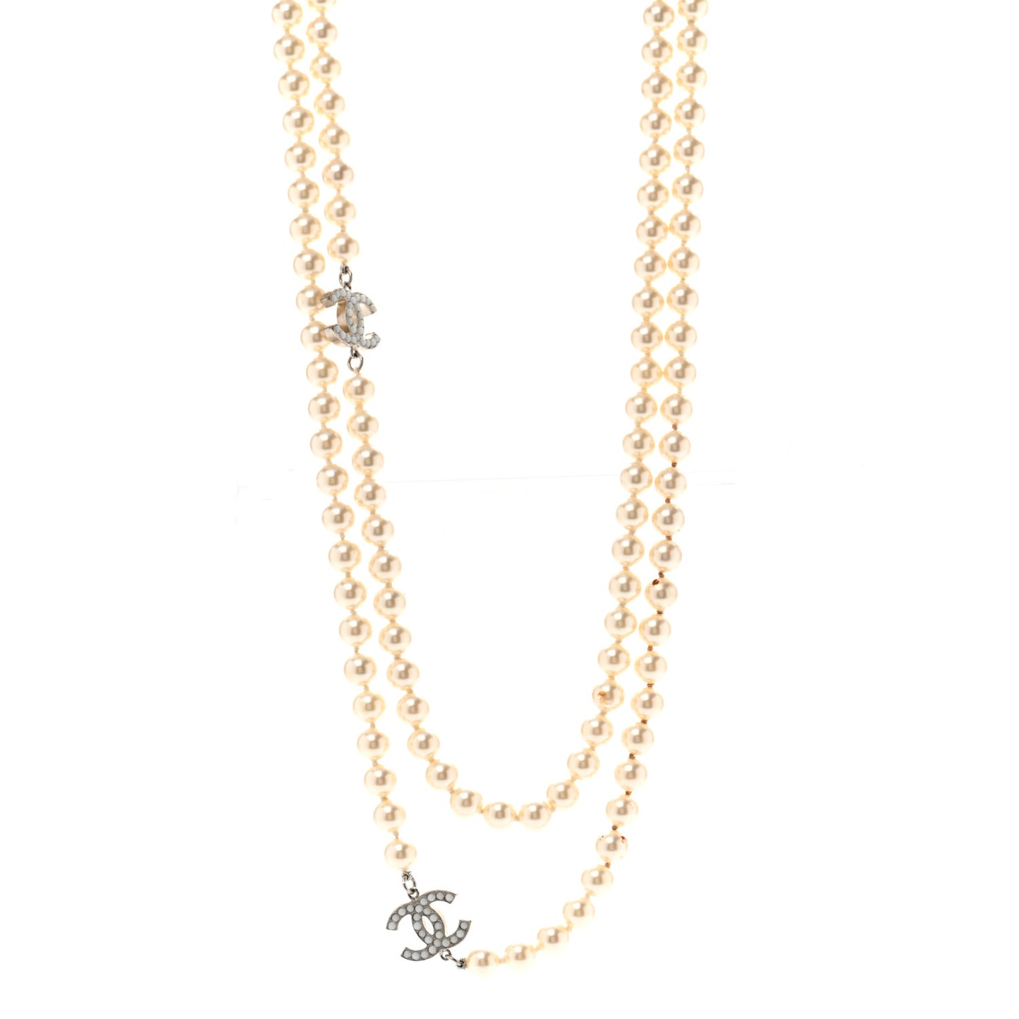 Graduated Pearl CC Long Necklace Silver