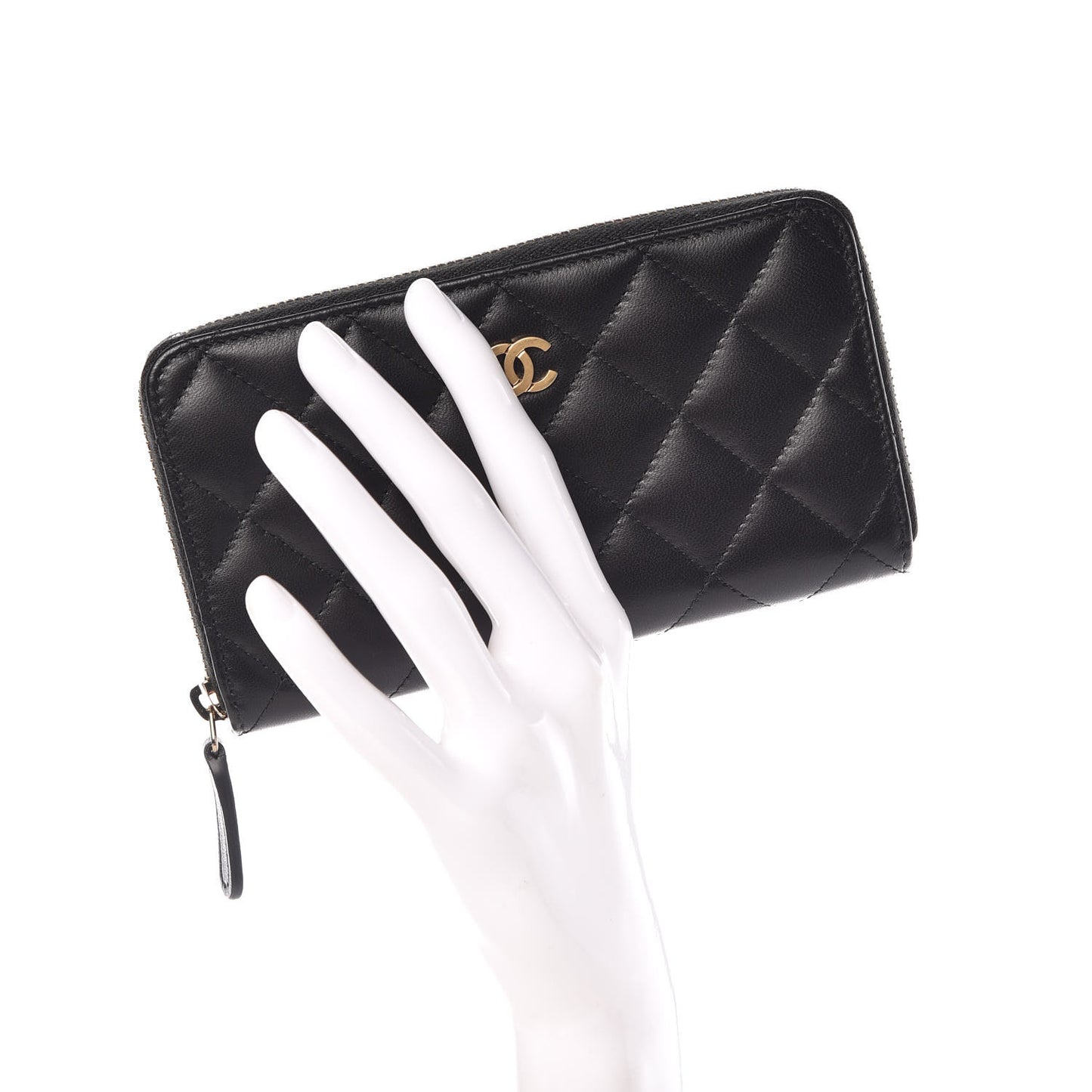 Lambskin Quilted Small Gusset Zip Around Wallet Black