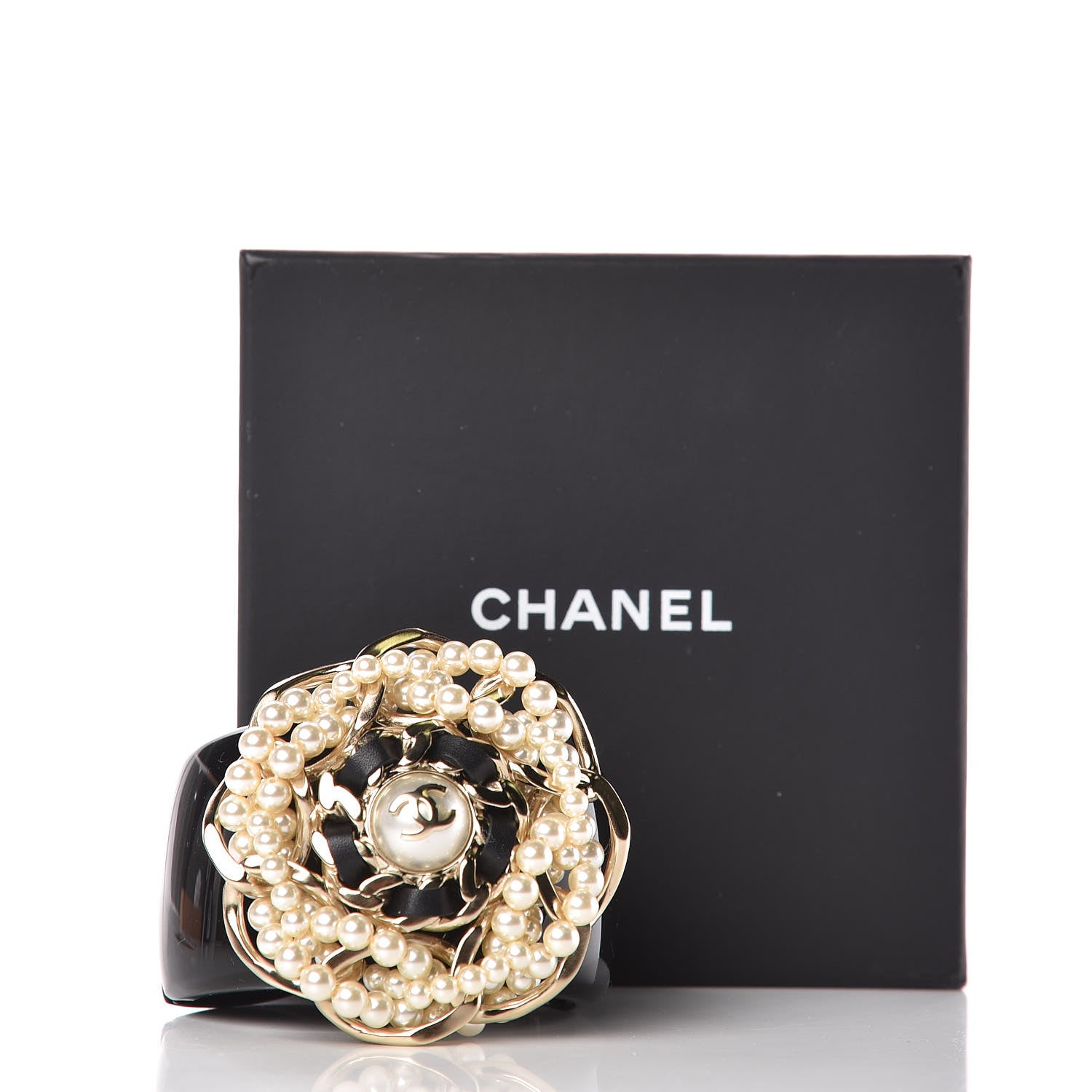 Chanel Pearl Lambskin Resin CC Cuff Black 5 of 5