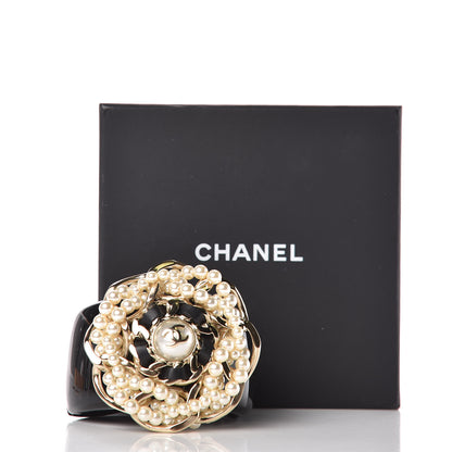 Chanel Pearl Lambskin Resin CC Cuff Black 5 of 5