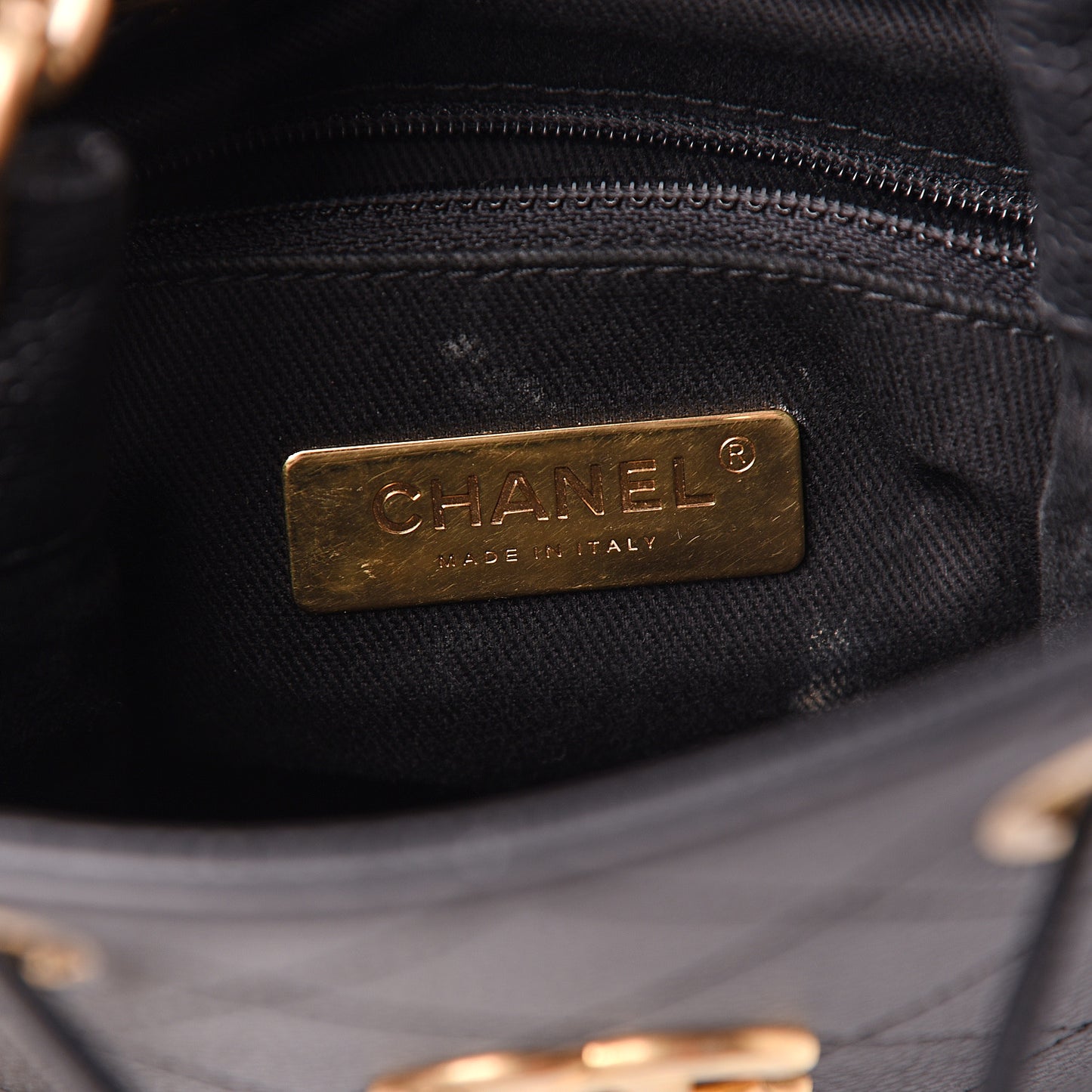 Grained Calfskin Stitched Small Drawstring Bag Black