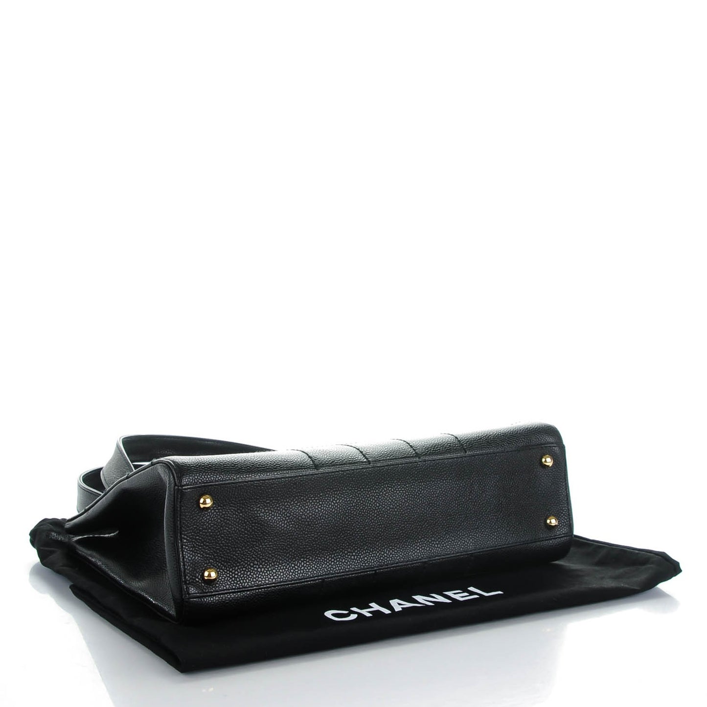 Caviar Square Stitched Shoulder Bag Black