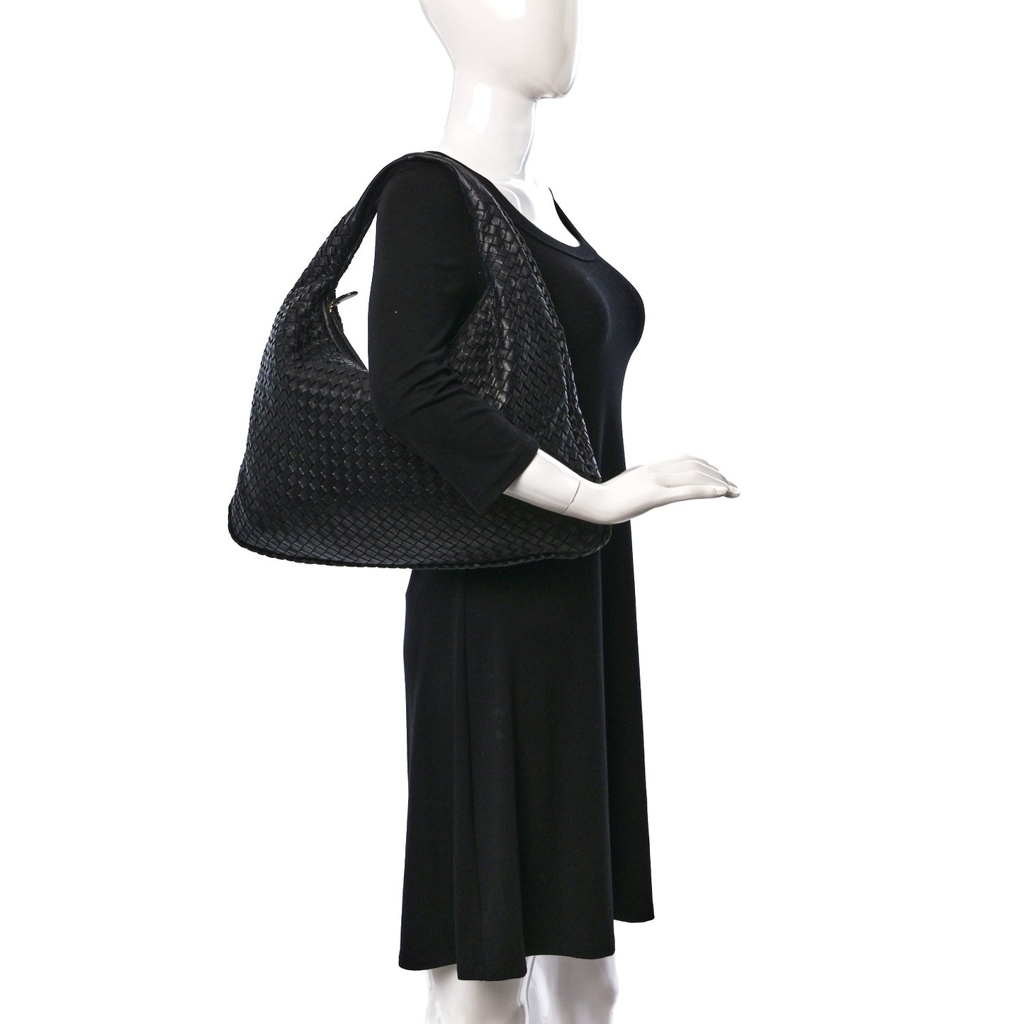 Nappa Intrecciato Medium Veneta Hobo Black