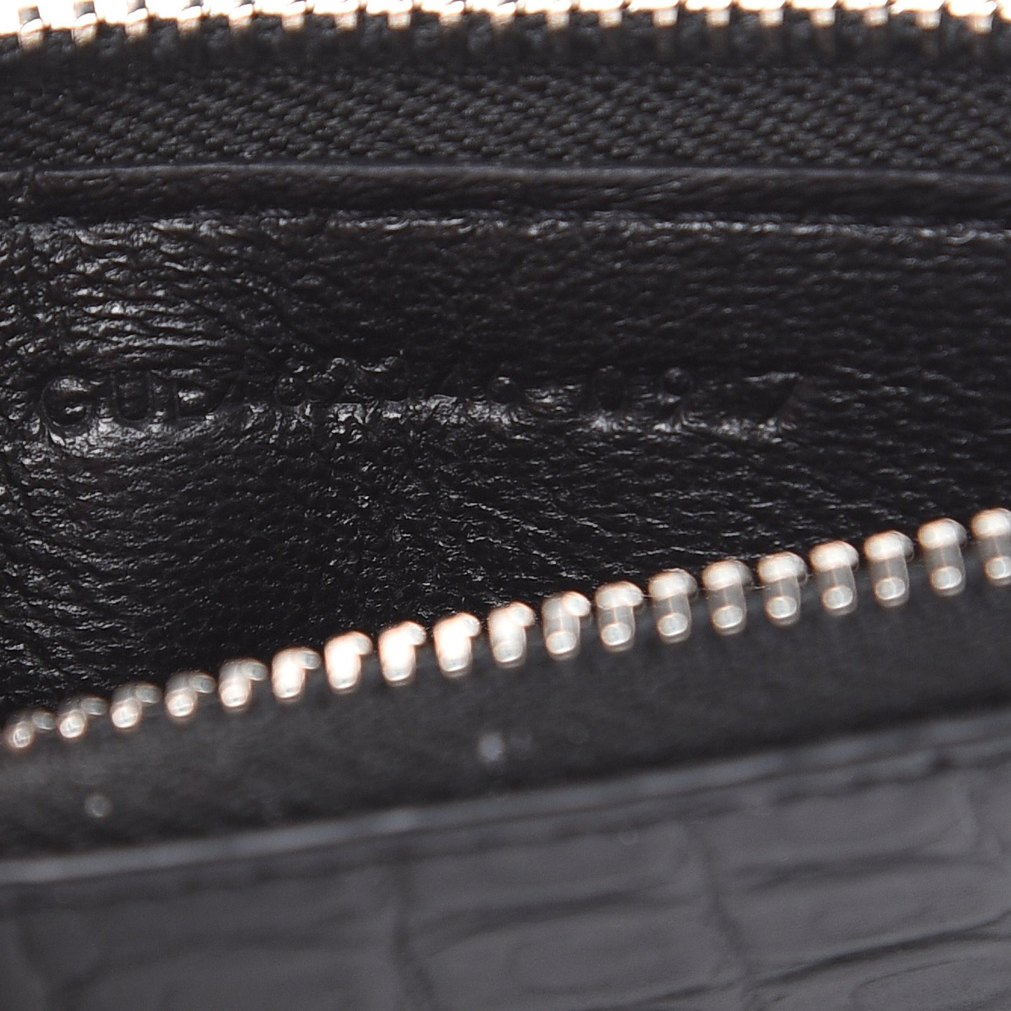 Calfskin Crocodile Embossed 5 Fragments Zip Pouch Card Holder Black