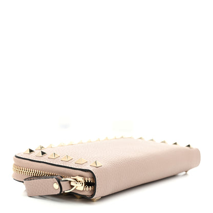 Valentino Garavani Pebbled Calfskin Rockstud Zip Around Wallet Poudre 4 of 10