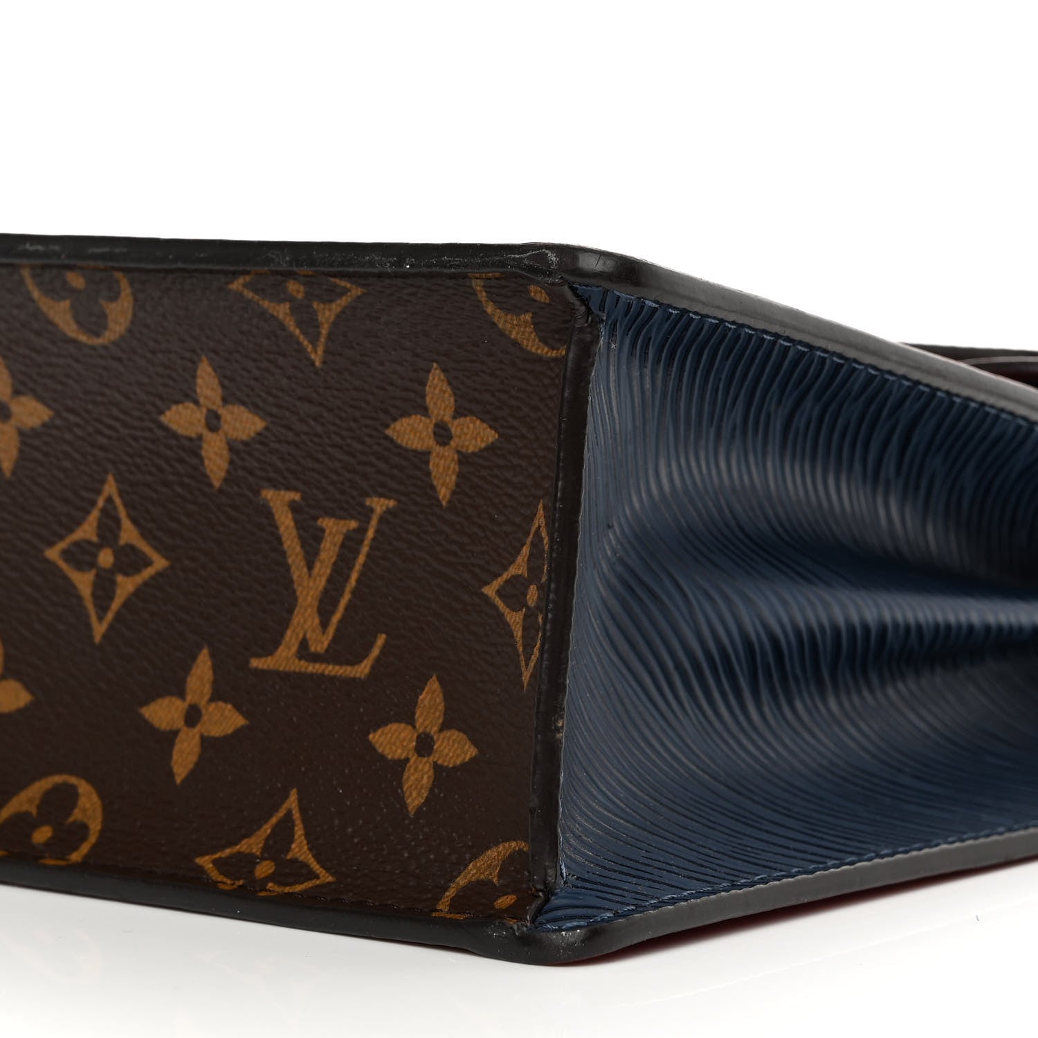Louis Vuitton Vernis Epi Monogram Spring Street Scarlet 9 of 16