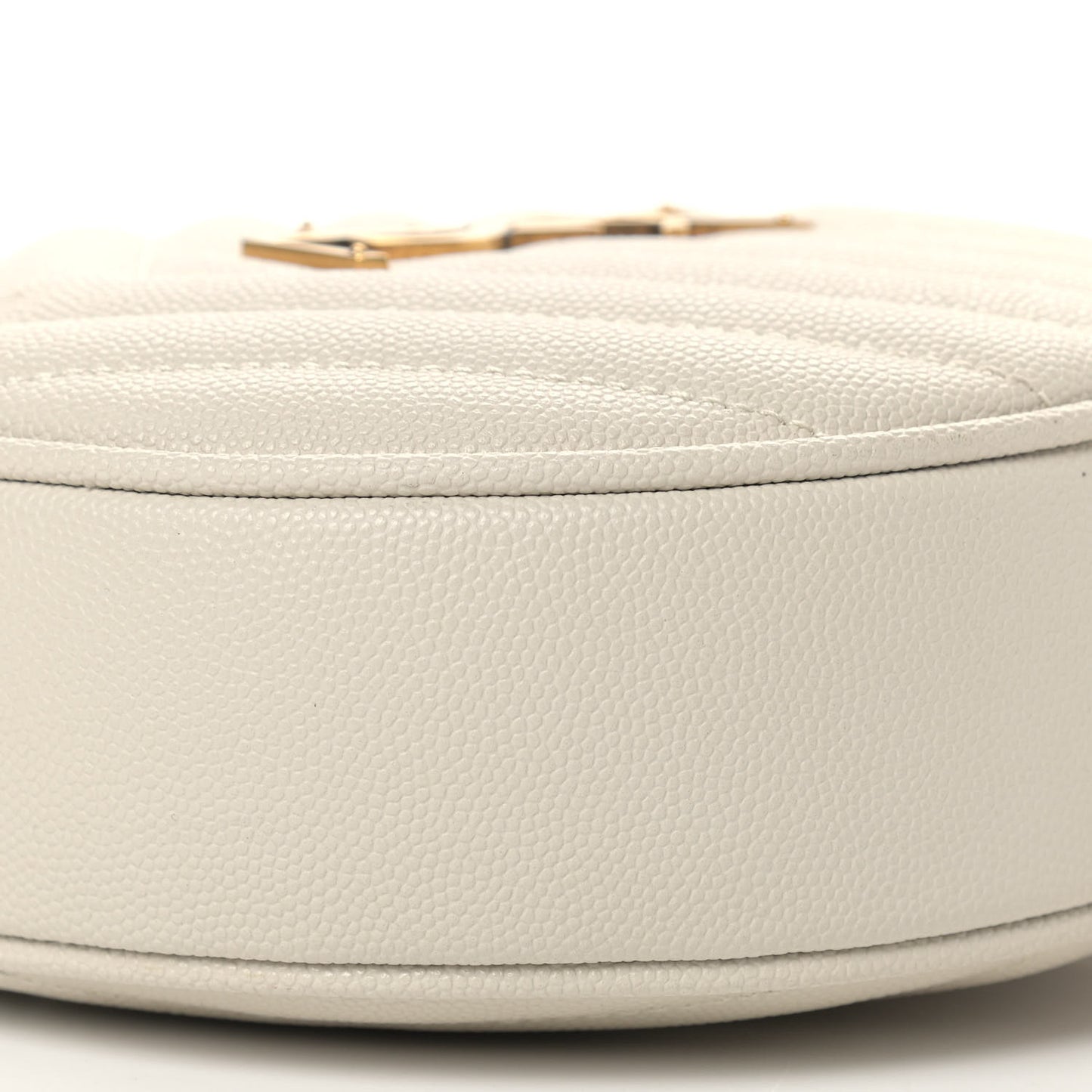 Grain De Poudre Matelasse Chevron Quilted Round Vinyle Camera Bag Crema Soft