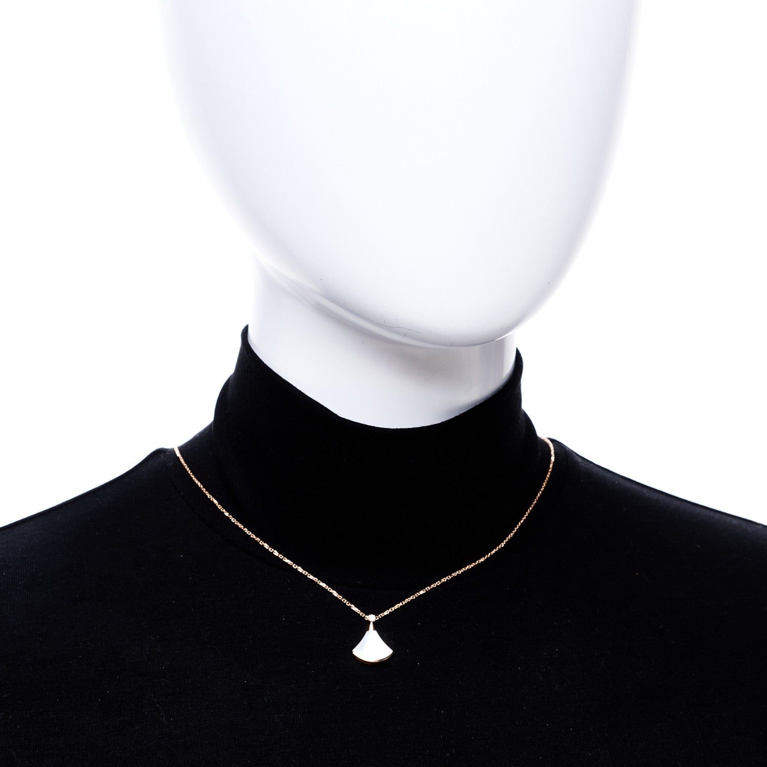 Bulgari 18K Rose Gold Diamond Mother of Pearl Small Divas' Dream Pendant Necklace 2 of 7