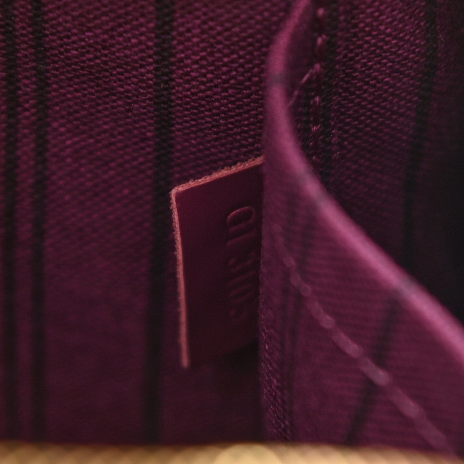 Louis Vuitton Monogram Totem Neverfull MM Magenta 11 of 14
