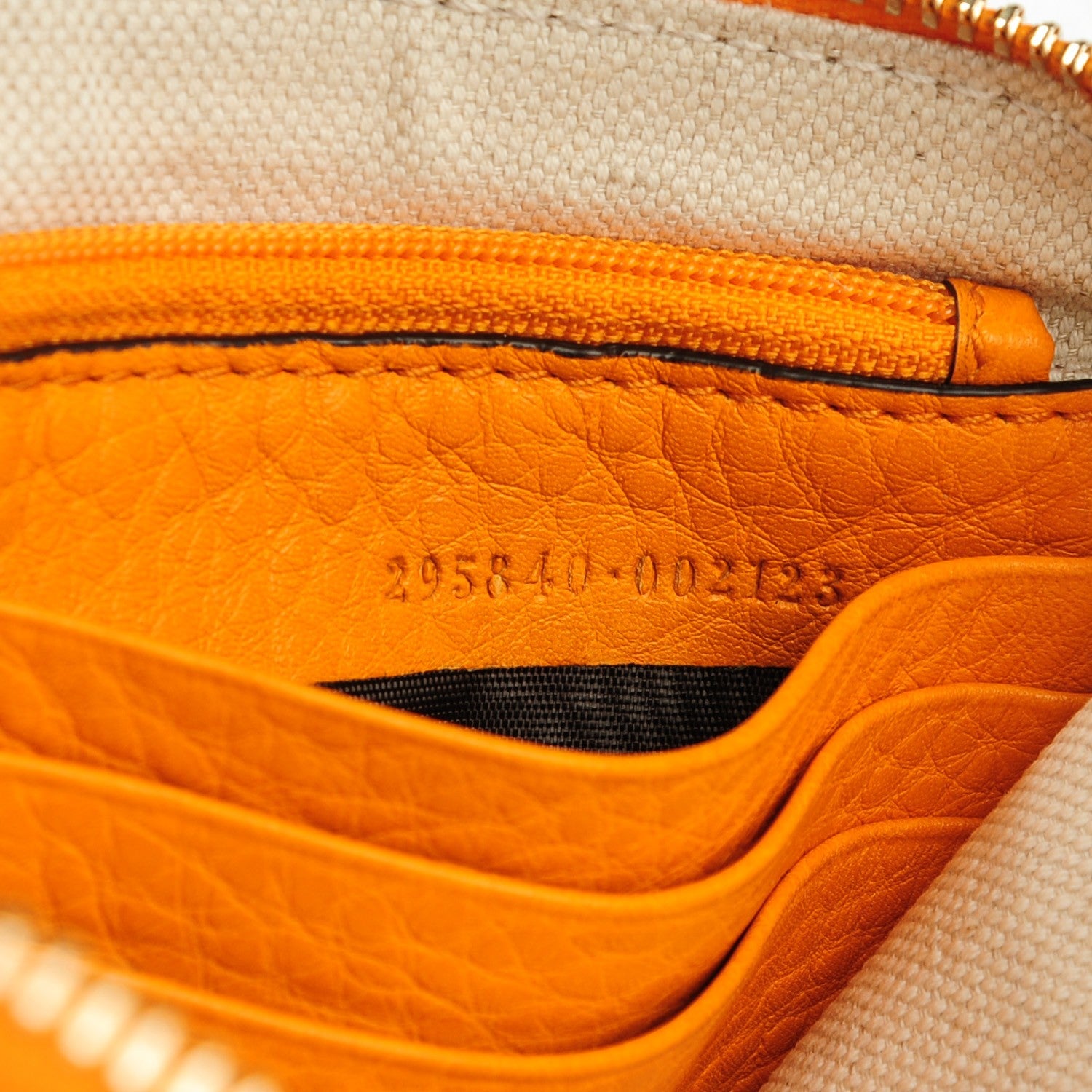 Gucci Pebbled Calfskin Soho Wristlet Curcuma 6 of 6