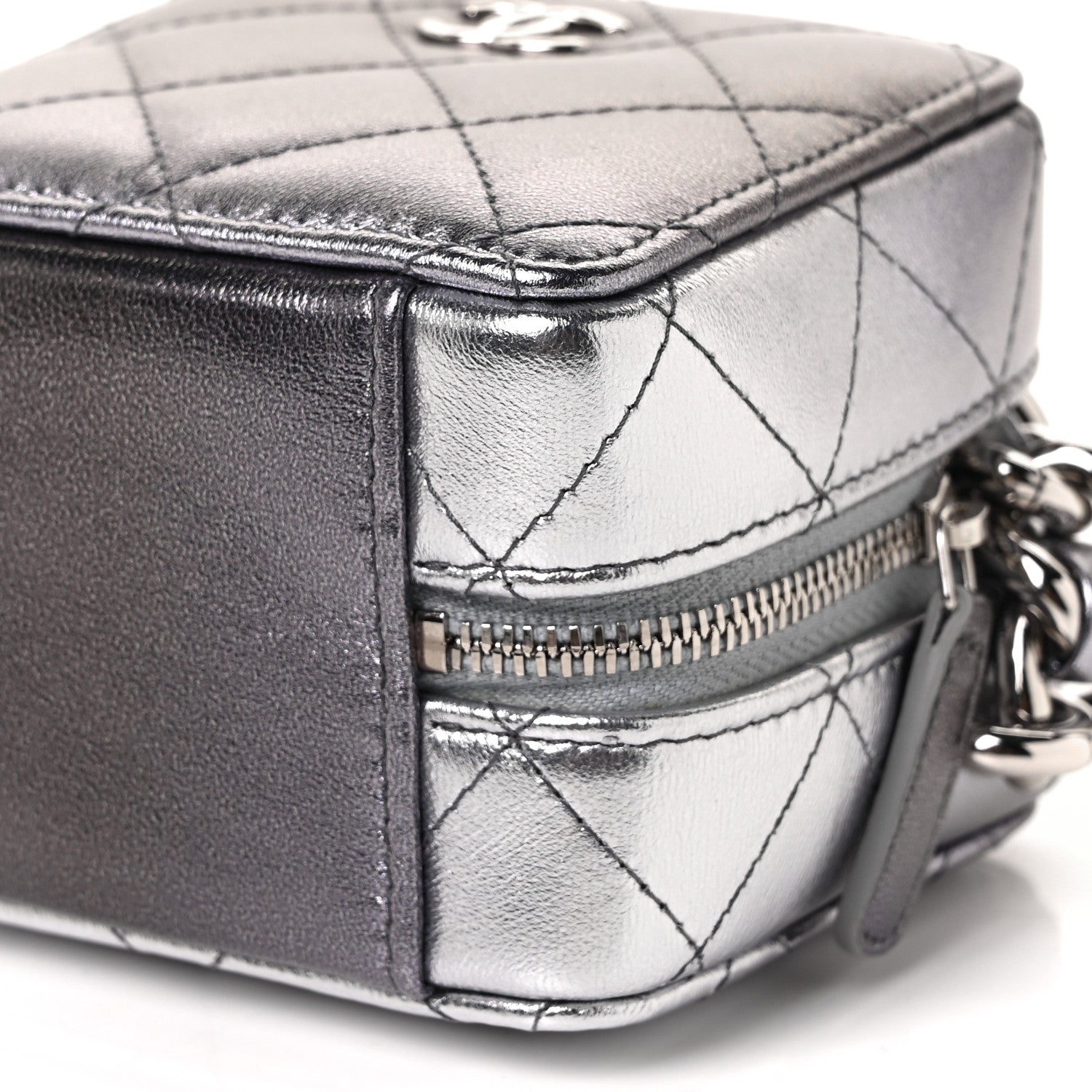 Chanel Gradient Metallic Lambskin Quilted Like A Wallet Clutch With Chain Silver Purple 5 of 8