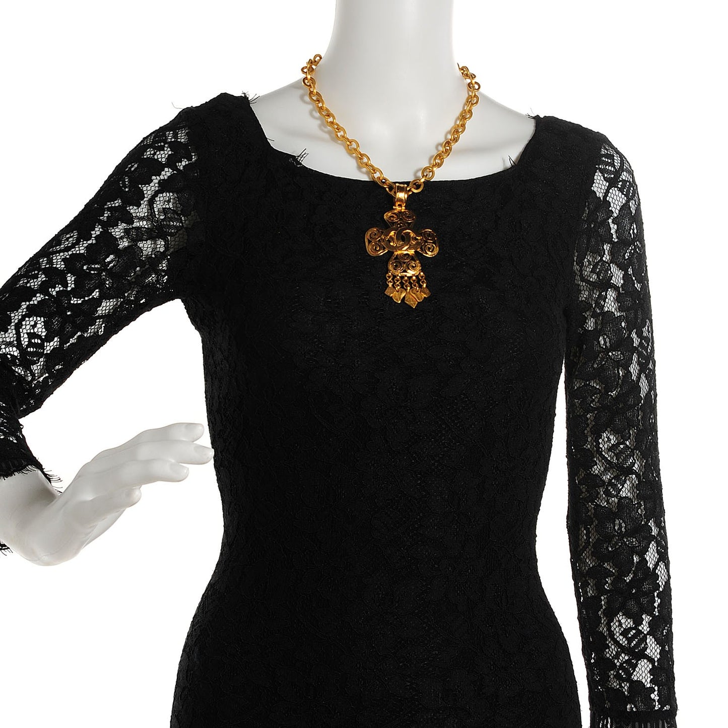 CC Pendant Chain Necklace Gold