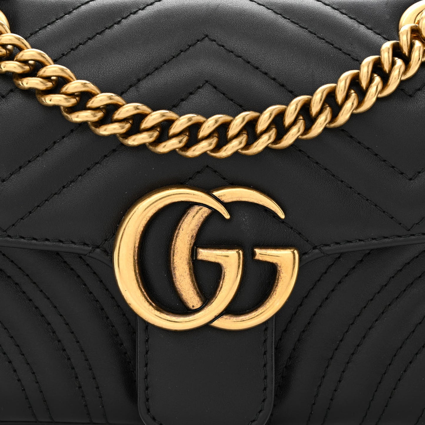 Calfskin Matelasse Mini GG Marmont Shoulder Bag Black