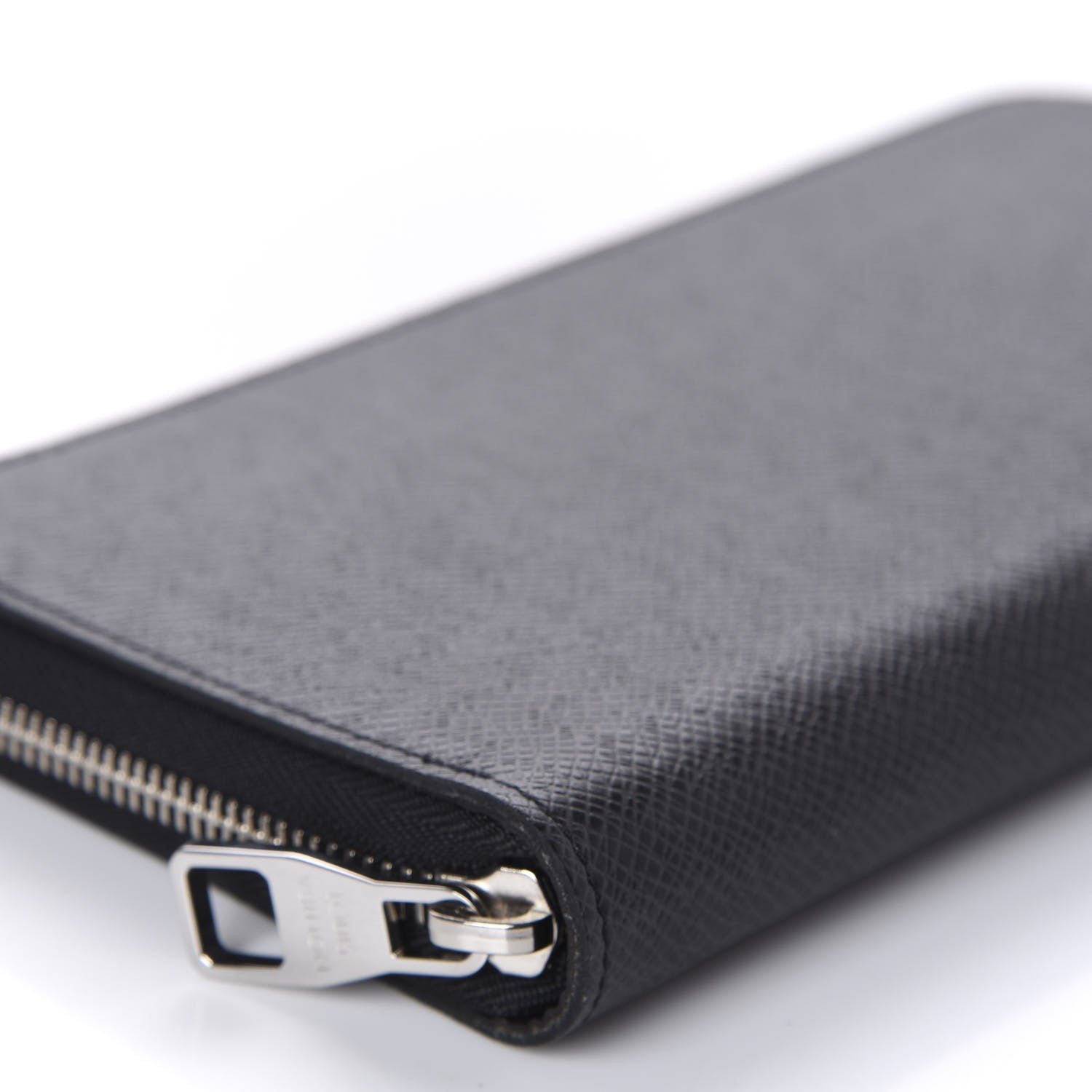 Louis Vuitton Taiga Zippy Organizer Wallet Black 6 of 10