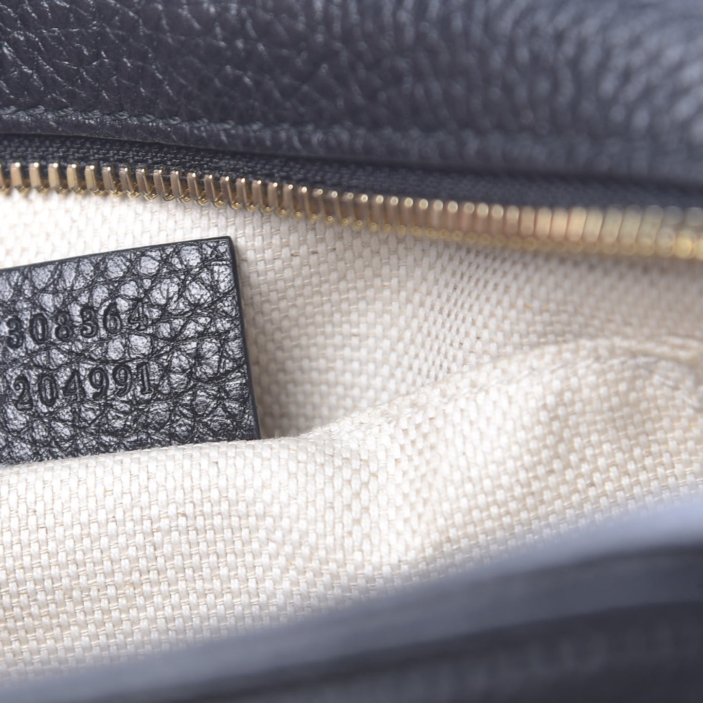 Pebbled Calfskin Small Soho Disco Bag Black