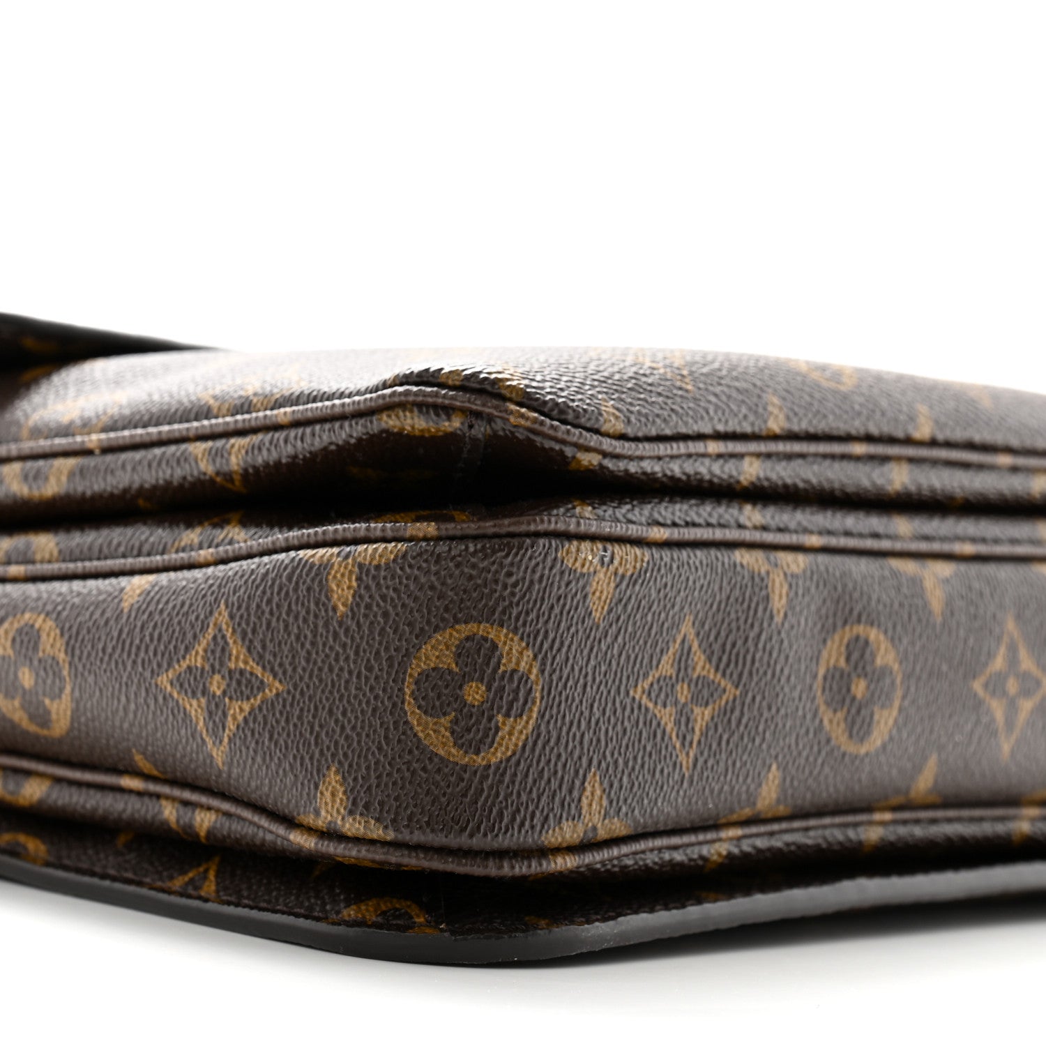 Louis Vuitton Monogram Pochette Metis 10 of 13