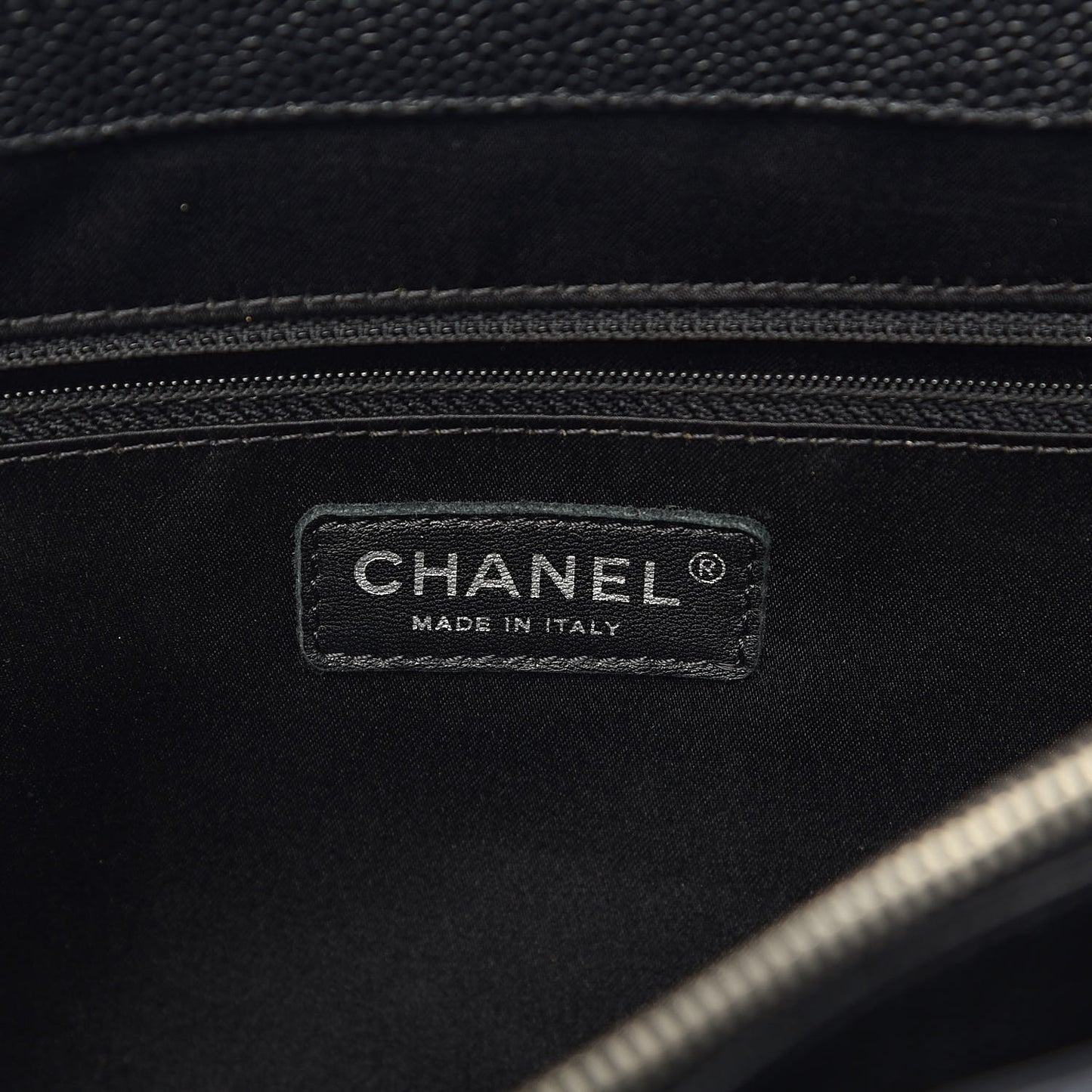 Caviar Quilted XL Grand Shopping Tote GST Black