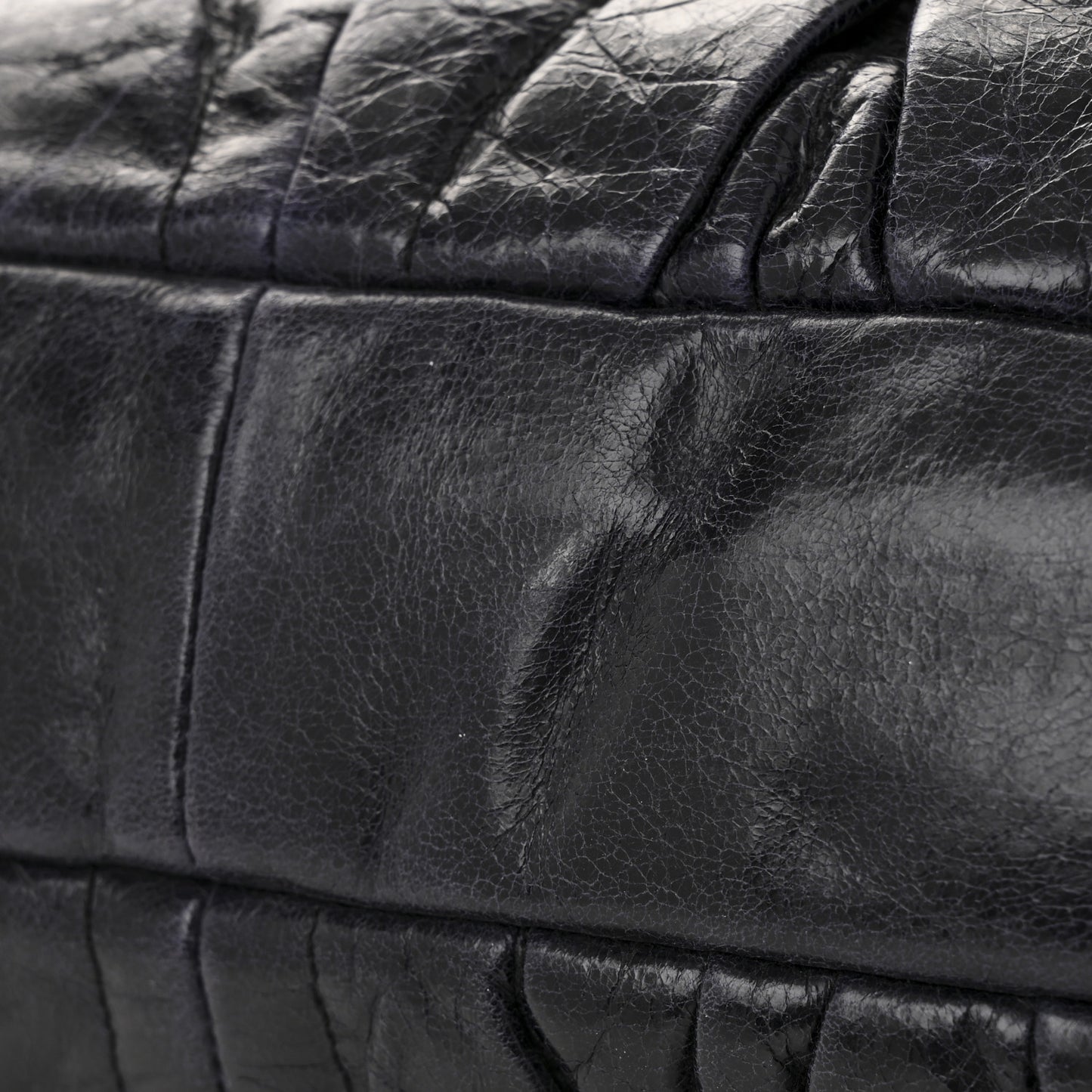 Nappa Matelasse Lux Coffer Hobo Bluette
