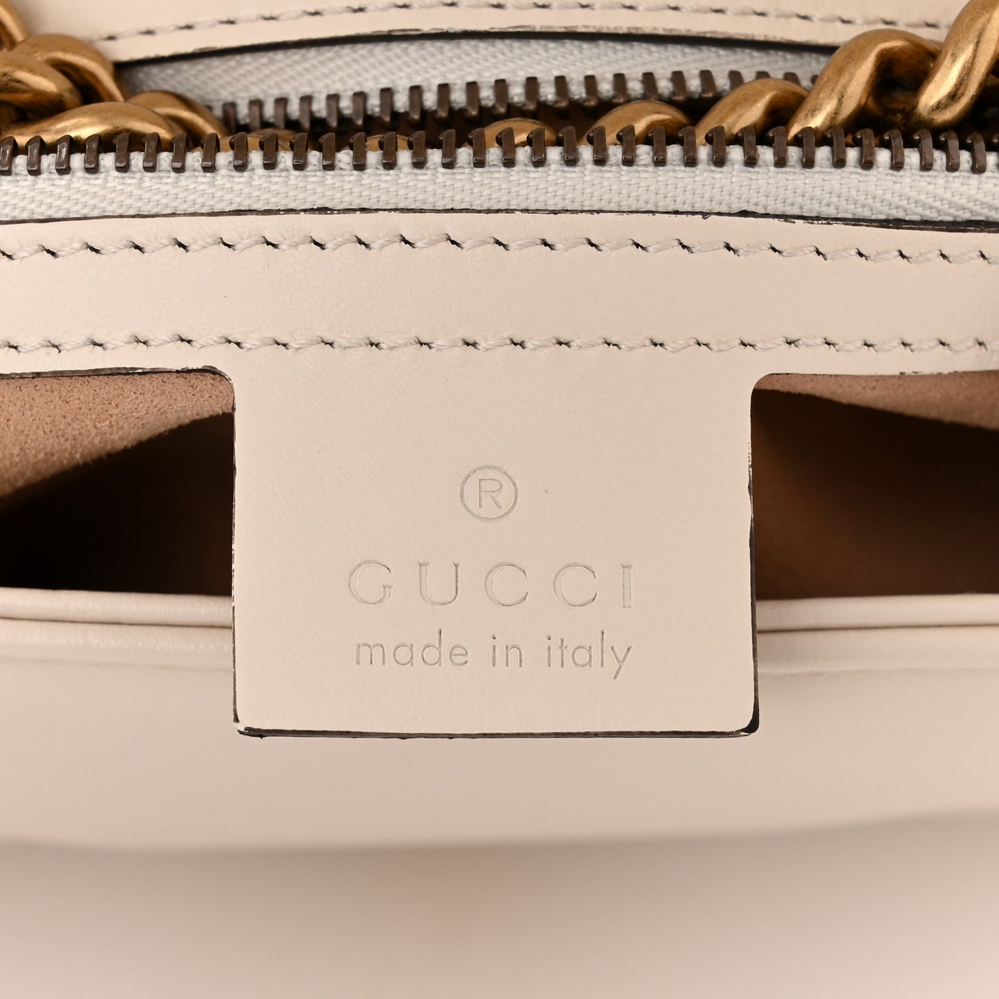 Calfskin Matelasse Small GG Marmont Shoulder Bag White