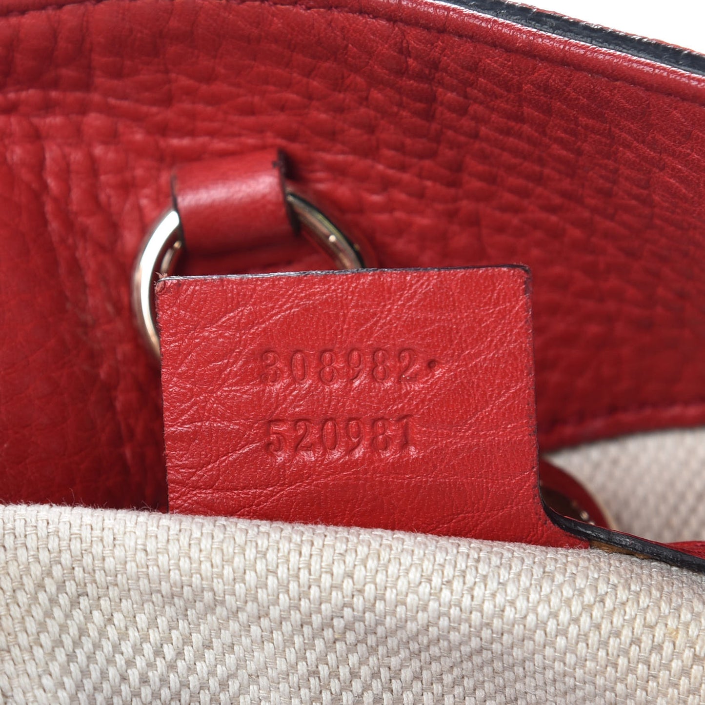 Pebbled Calfskin Medium Soho Chain Shoulder Bag Tabasco Red