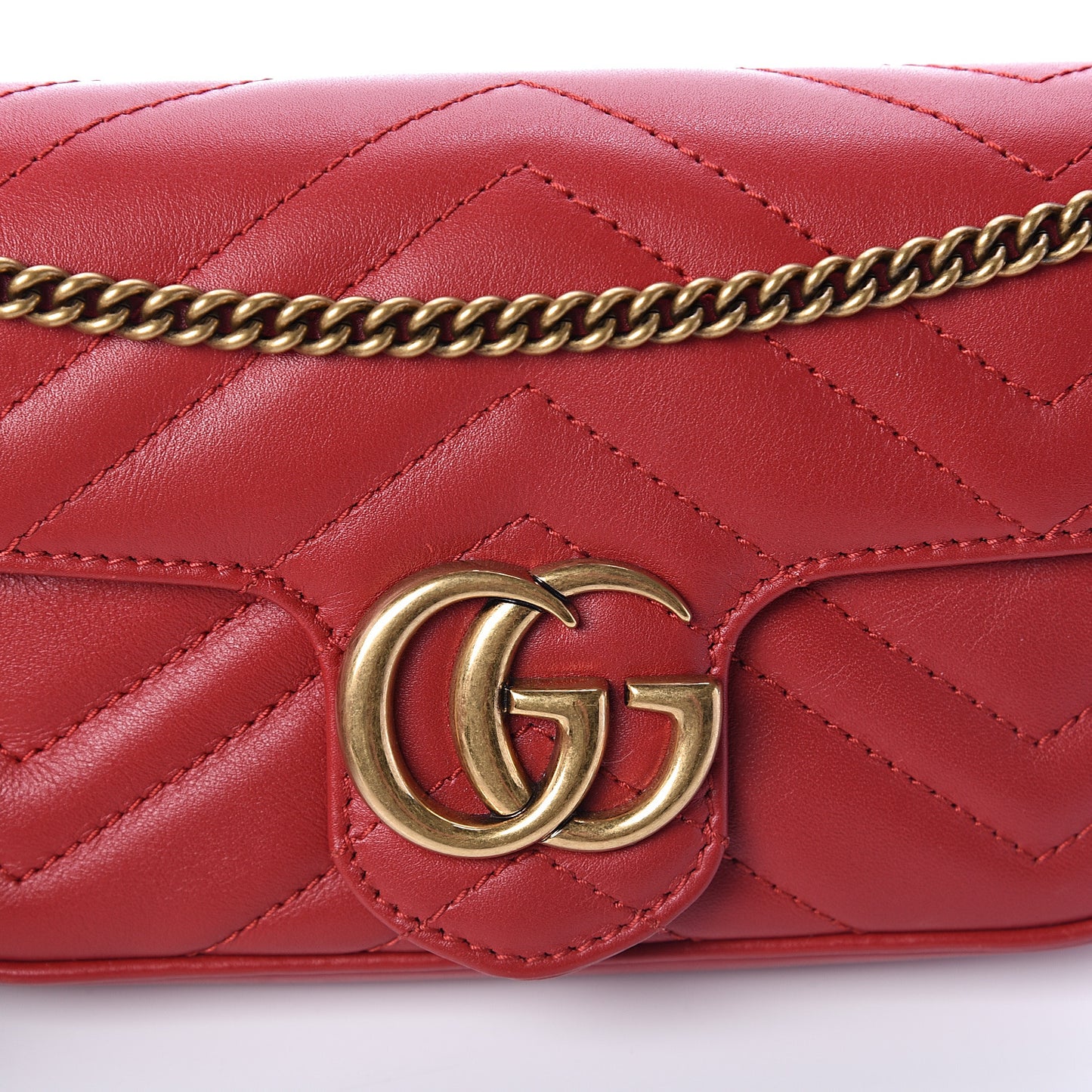 Calfskin Matelasse Super Mini GG Marmont Shoulder Bag Hibiscus Red