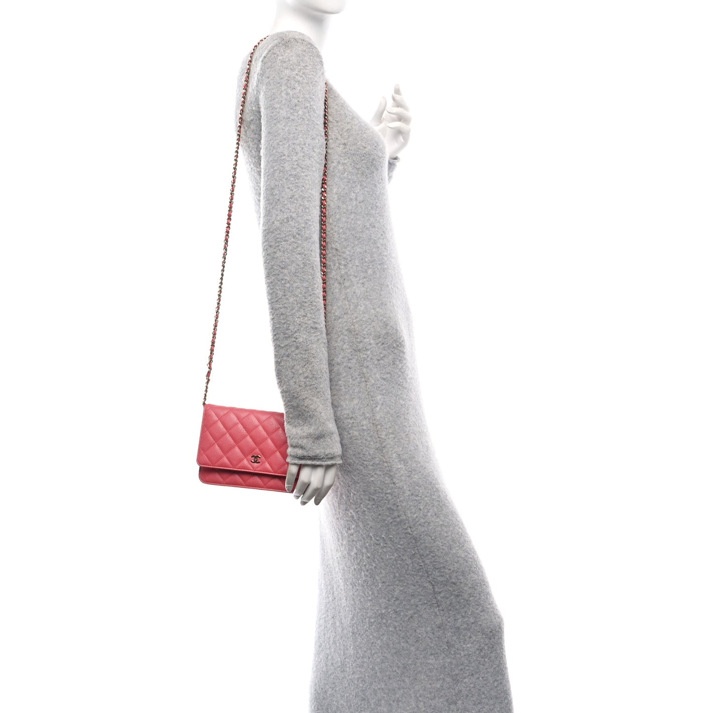 Caviar Quilted Wallet on Chain WOC Pink