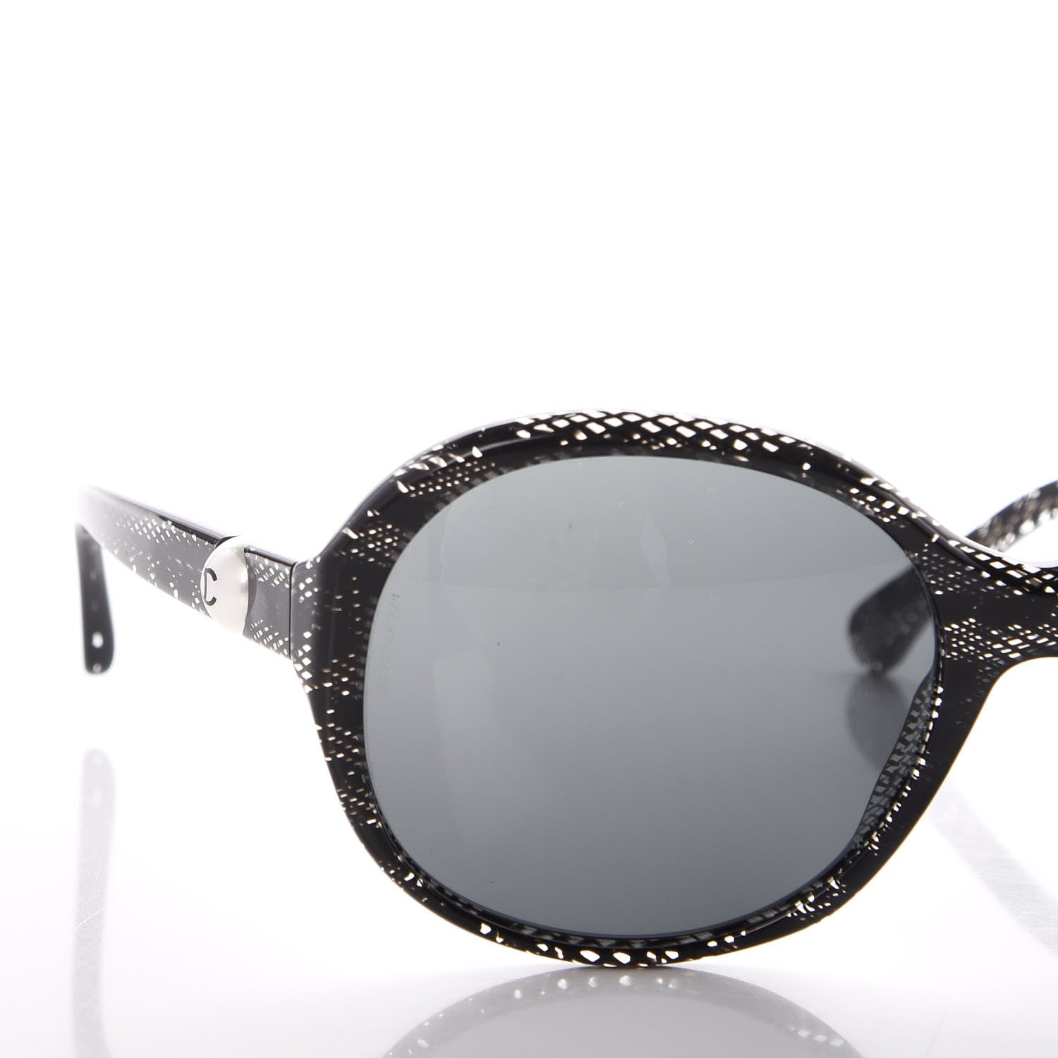 Chanel CC Pearl Sunglasses 5211-H Black 8 of 8
