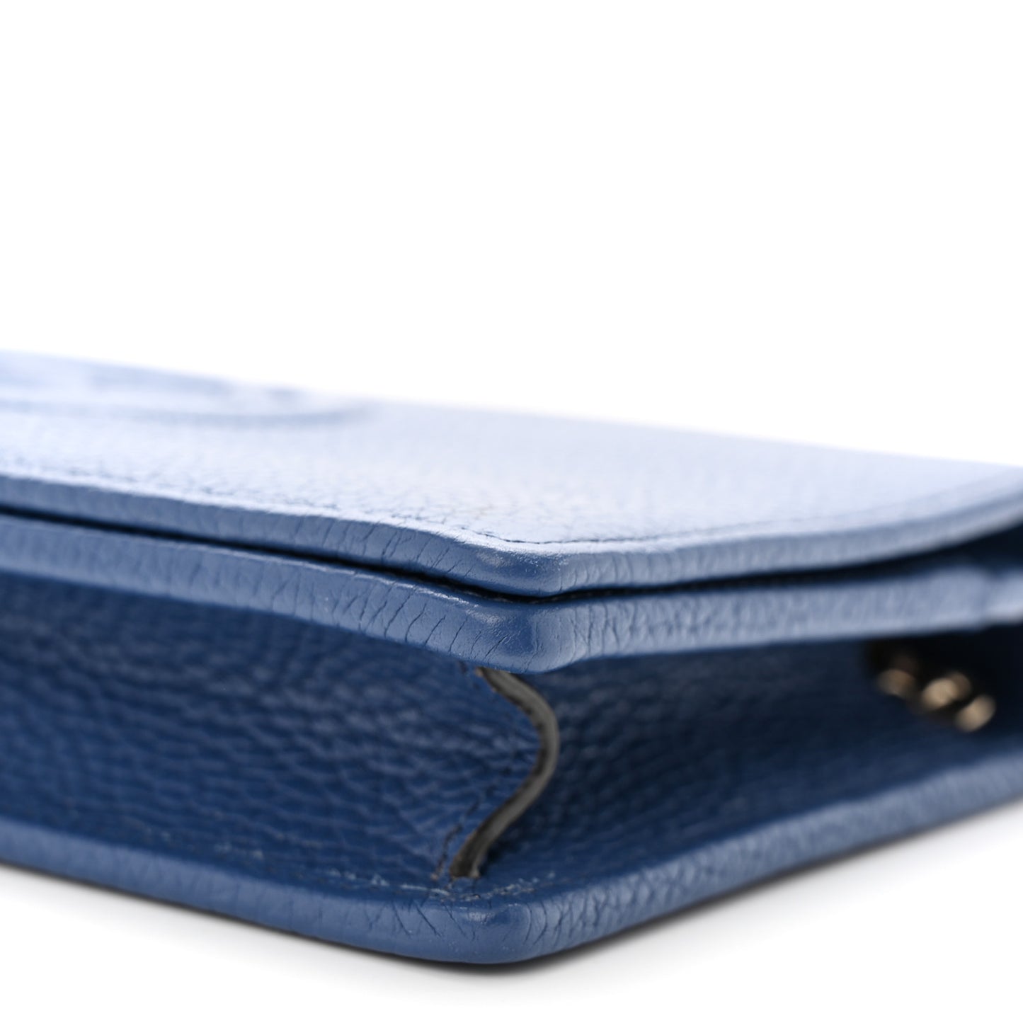 Pebbled Calfskin Soho Wallet on Chain Caspian