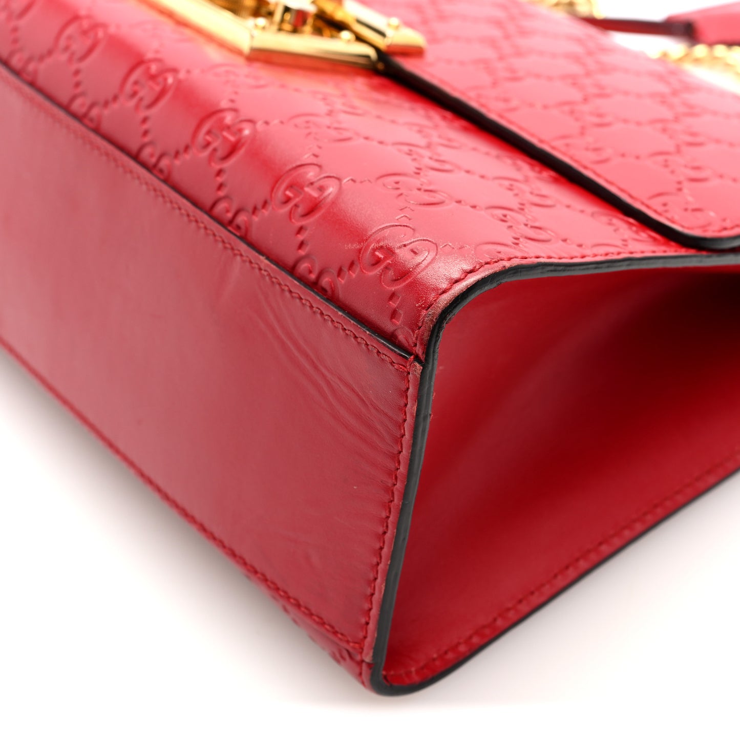 Guccissima Medium Padlock Shoulder Bag Hibiscus Red