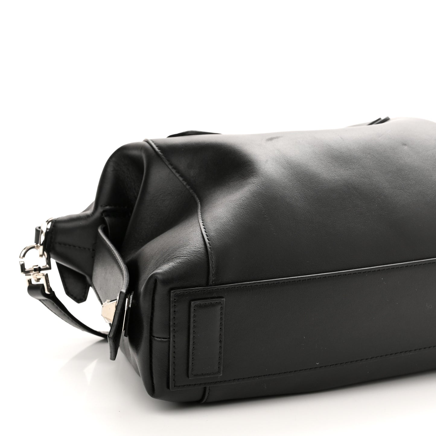 Smooth Calfskin Small Soft Antigona Black