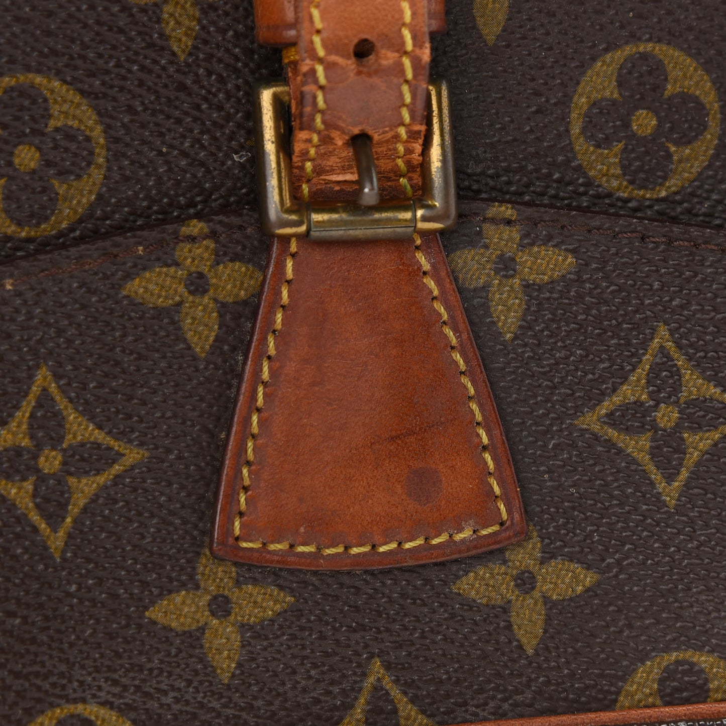 Monogram Jeune Fille
