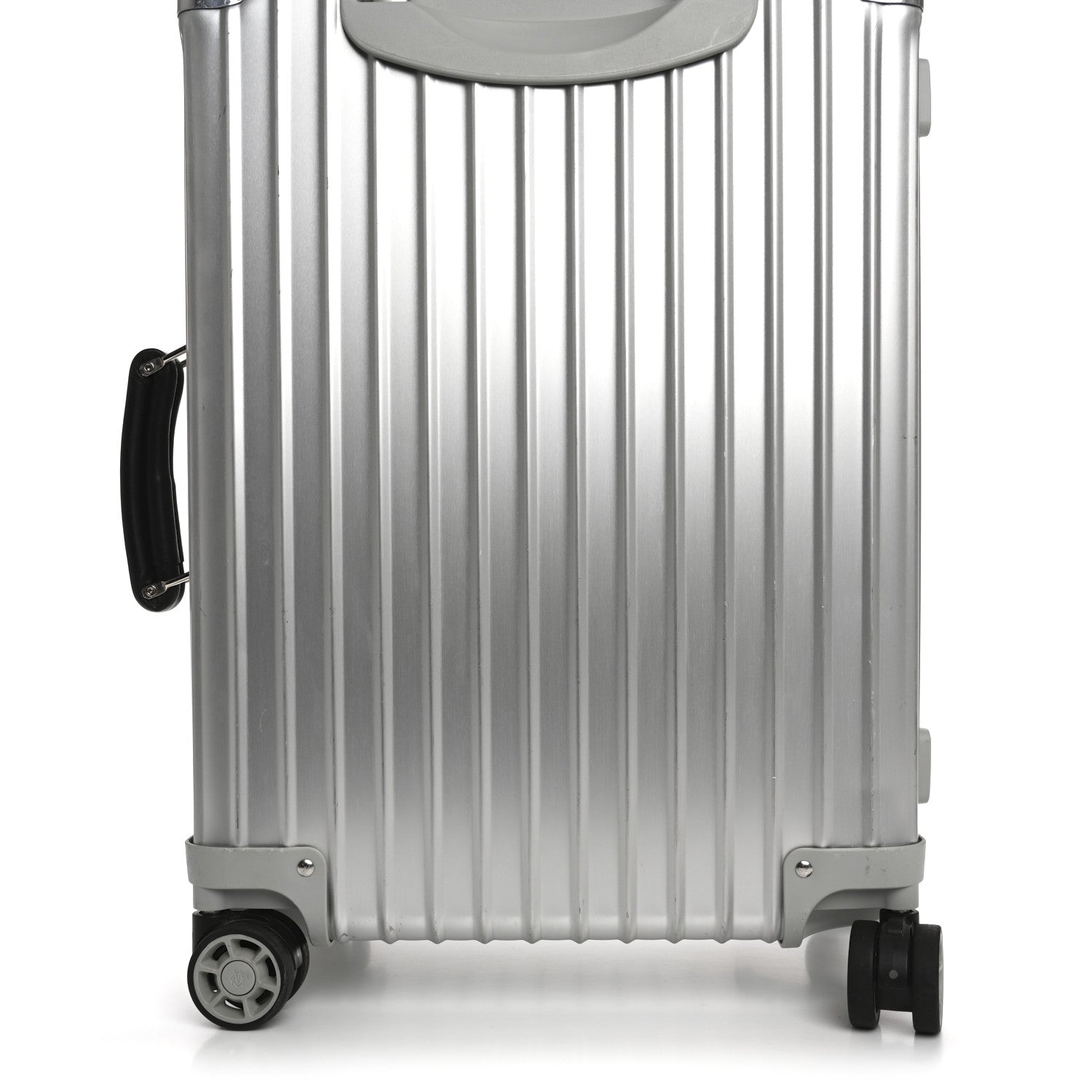 Rimowa Aluminum Classic Flight Cabin Silver 14 of 18