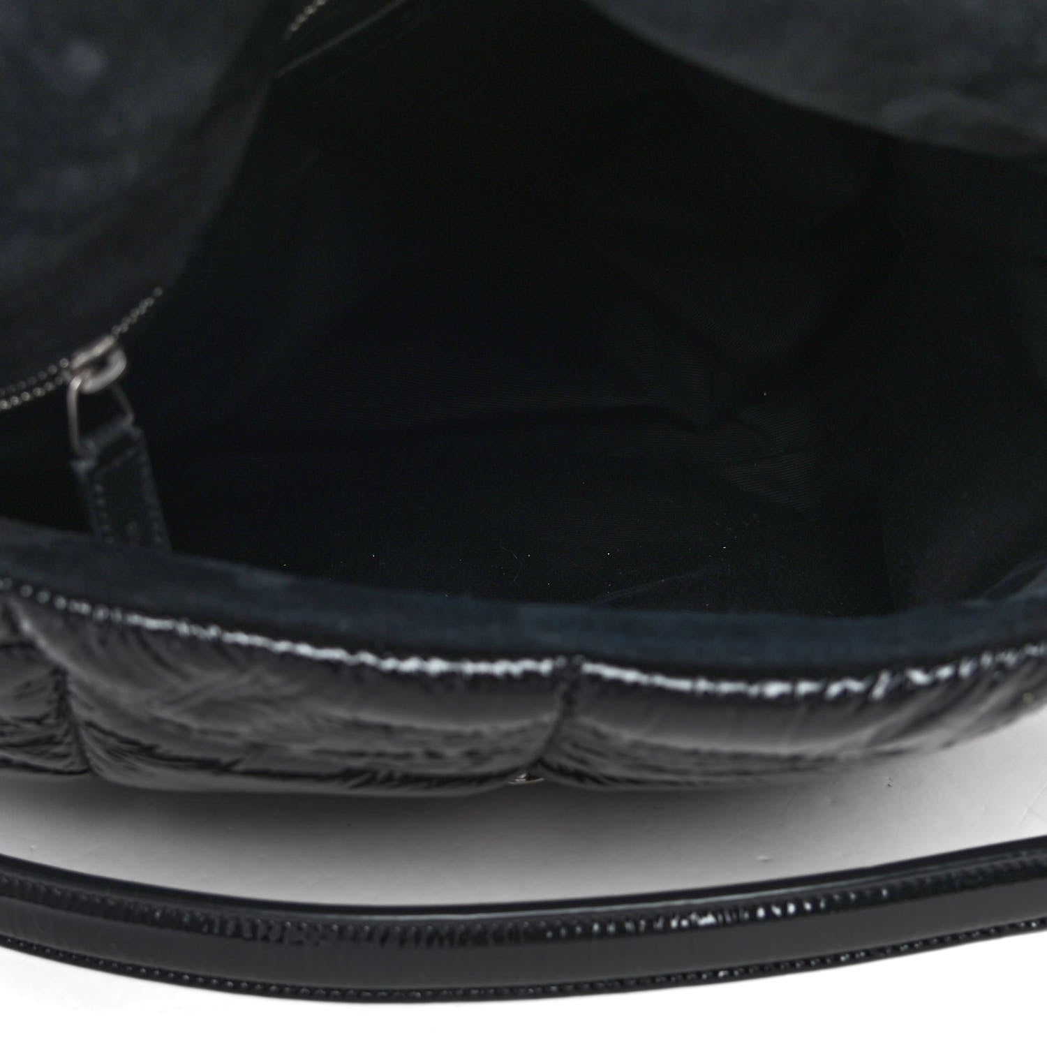 Saint Laurent Patent Lambskin Quilted Medium Loulou Puffer Monogram Chain Satchel Black 4 of 4