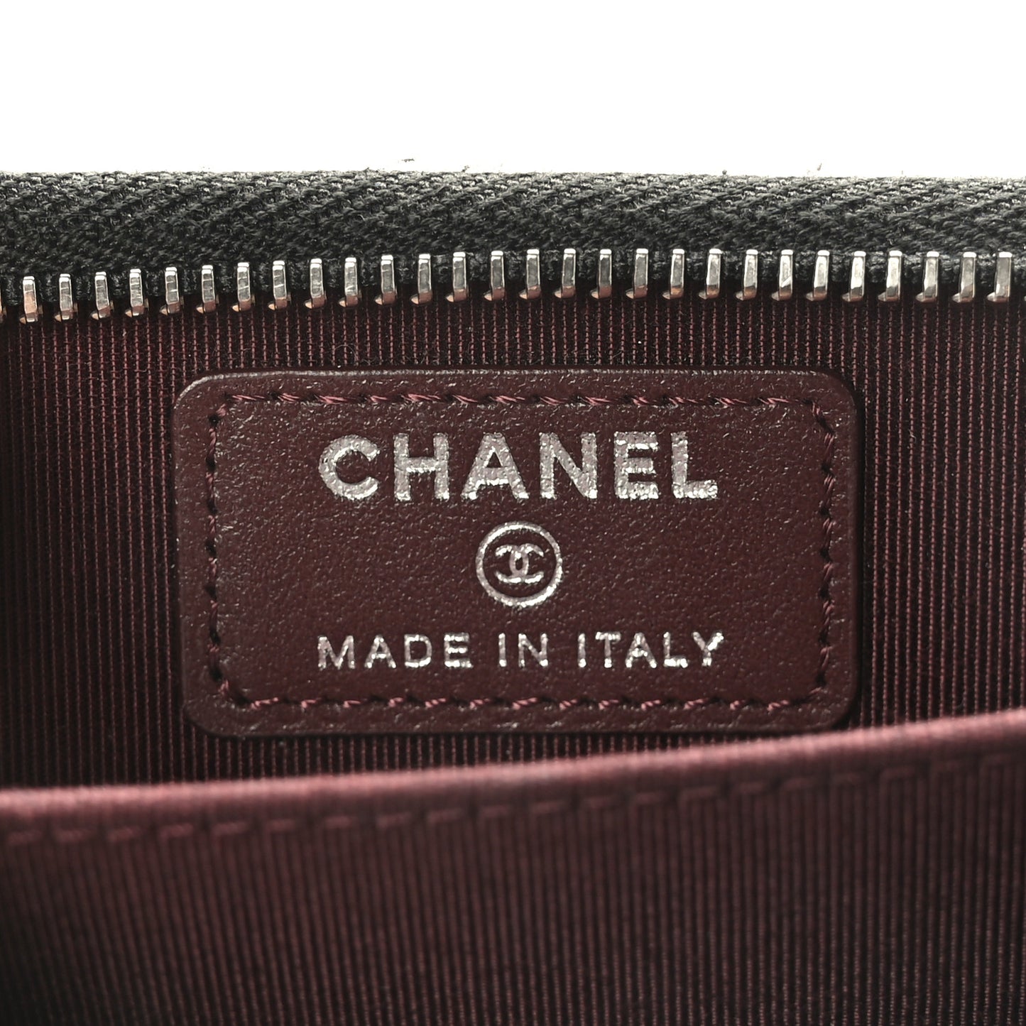 Caviar Quilted Zip Card Holder Black