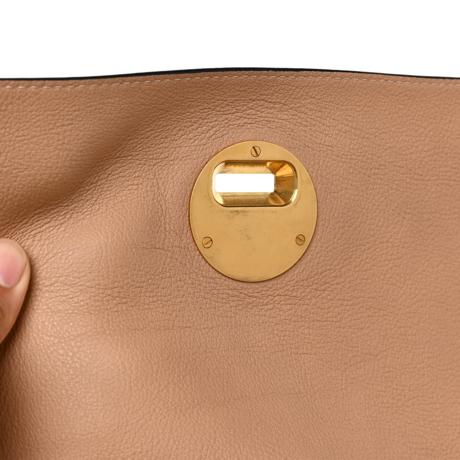 Chloe Smooth Calfskin Small Indy Shoulder Bag Biscotti Beige 20 of 28