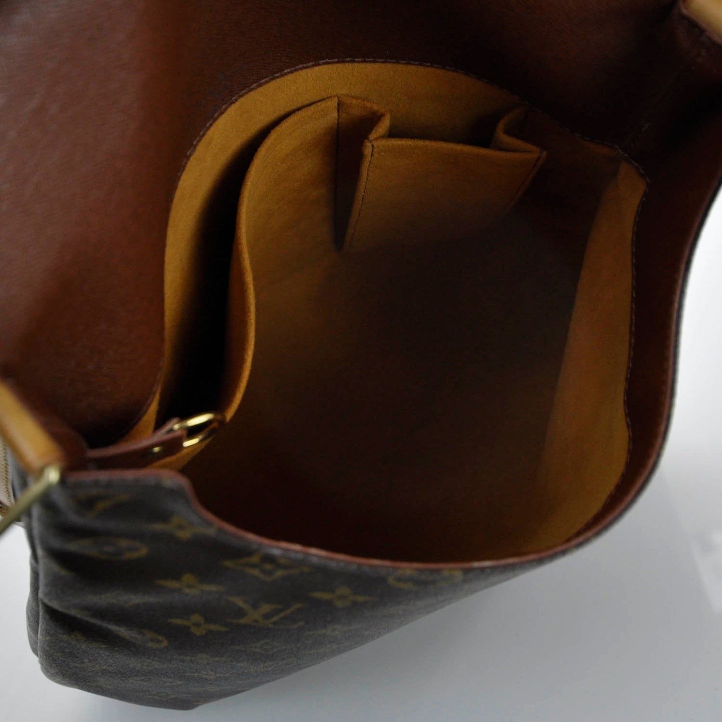 Monogram Musette GM